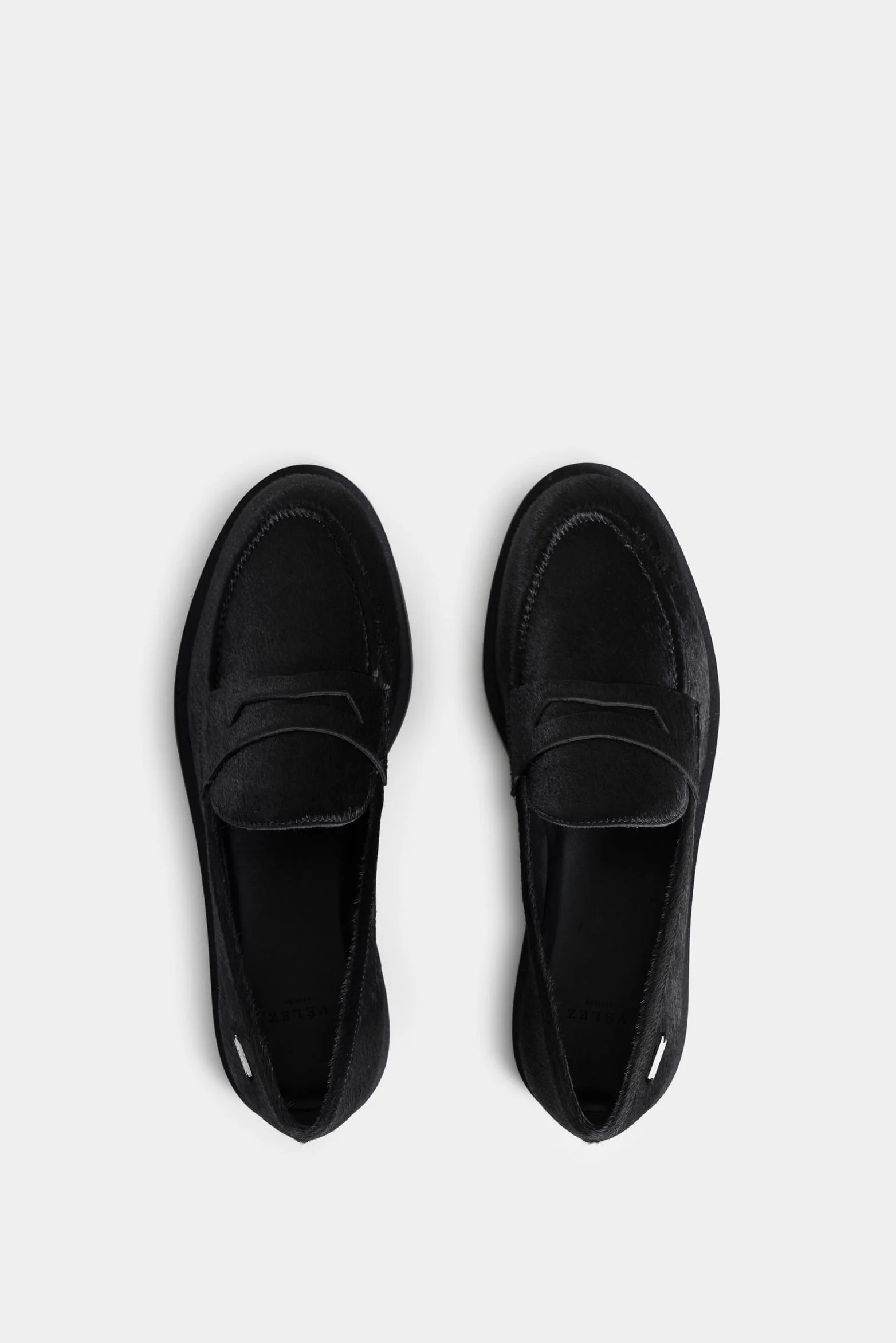 Papyrus Leather Moccasins for Women with Mini Tachas - Image 4
