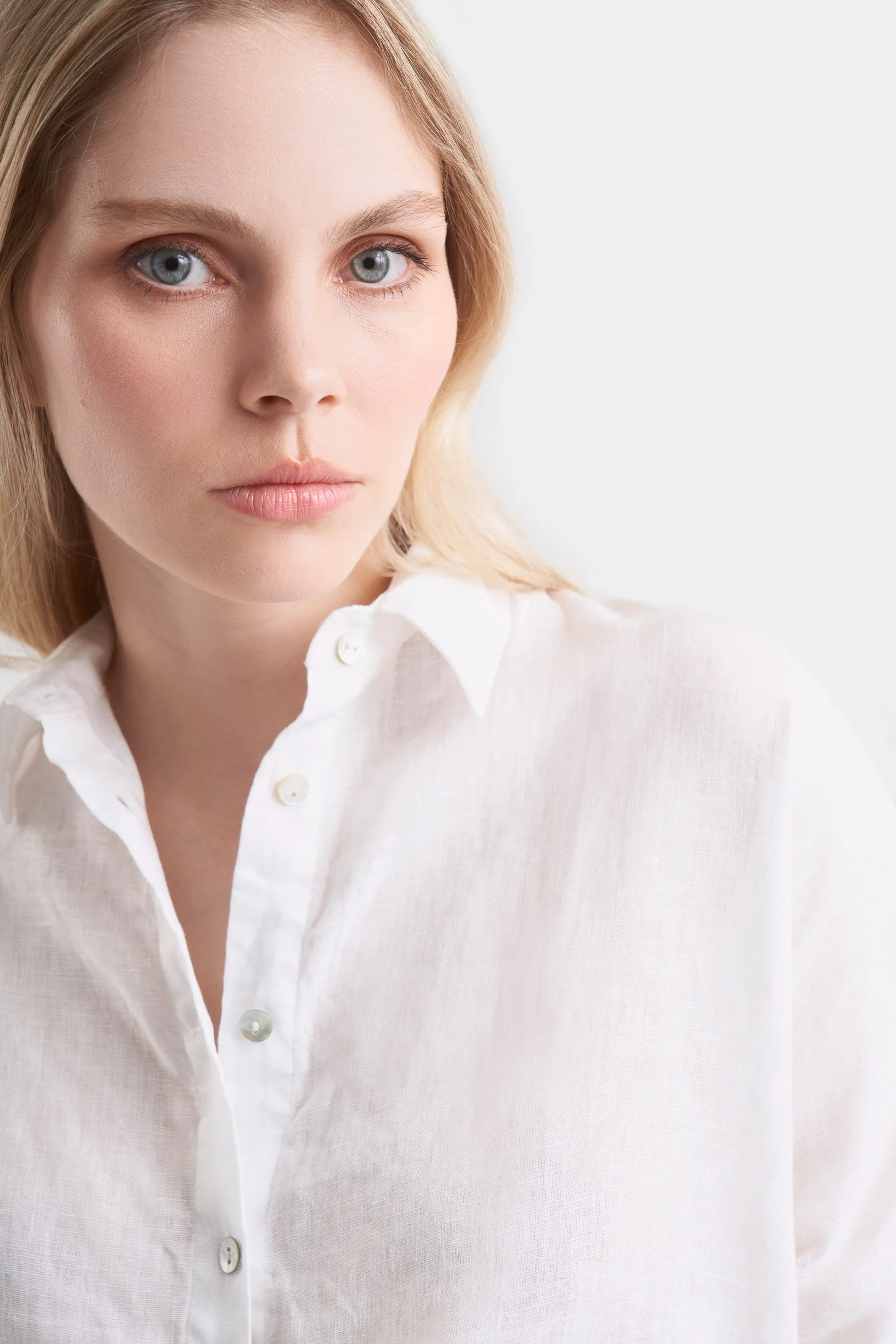 Peonia Long-Sleeve Shirt - Image 2