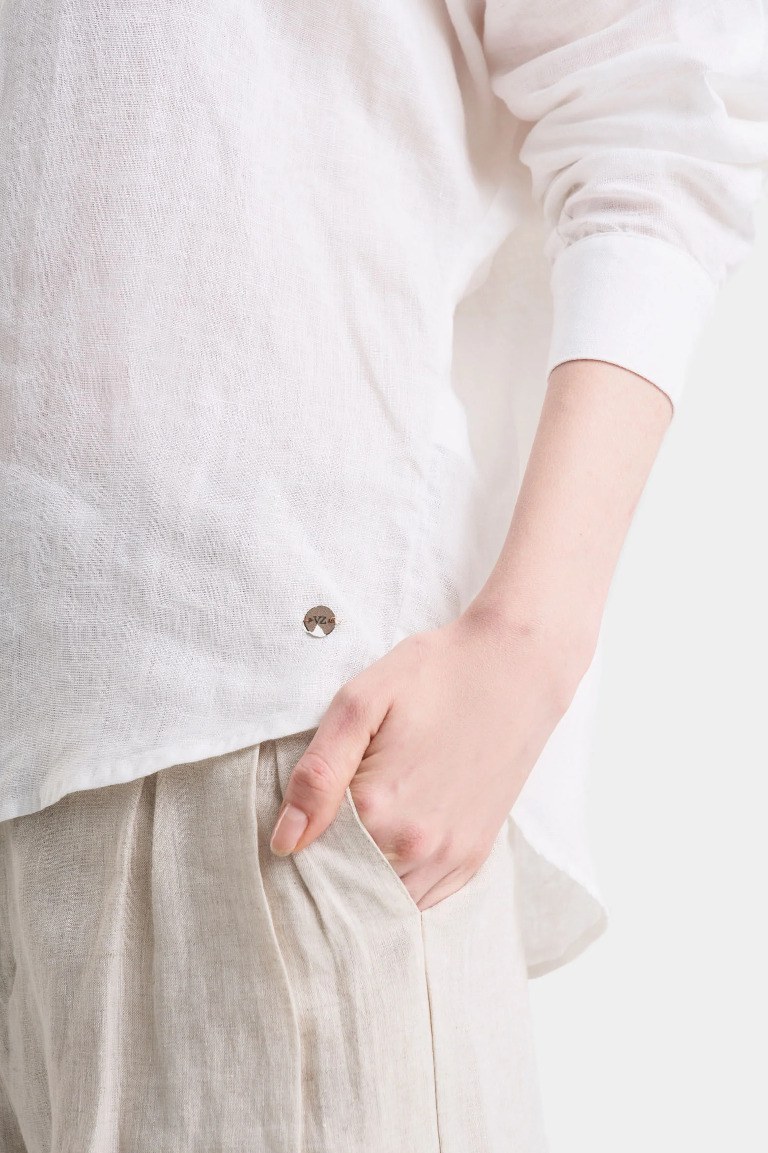 Peonia Long-Sleeve Shirt - Image 4