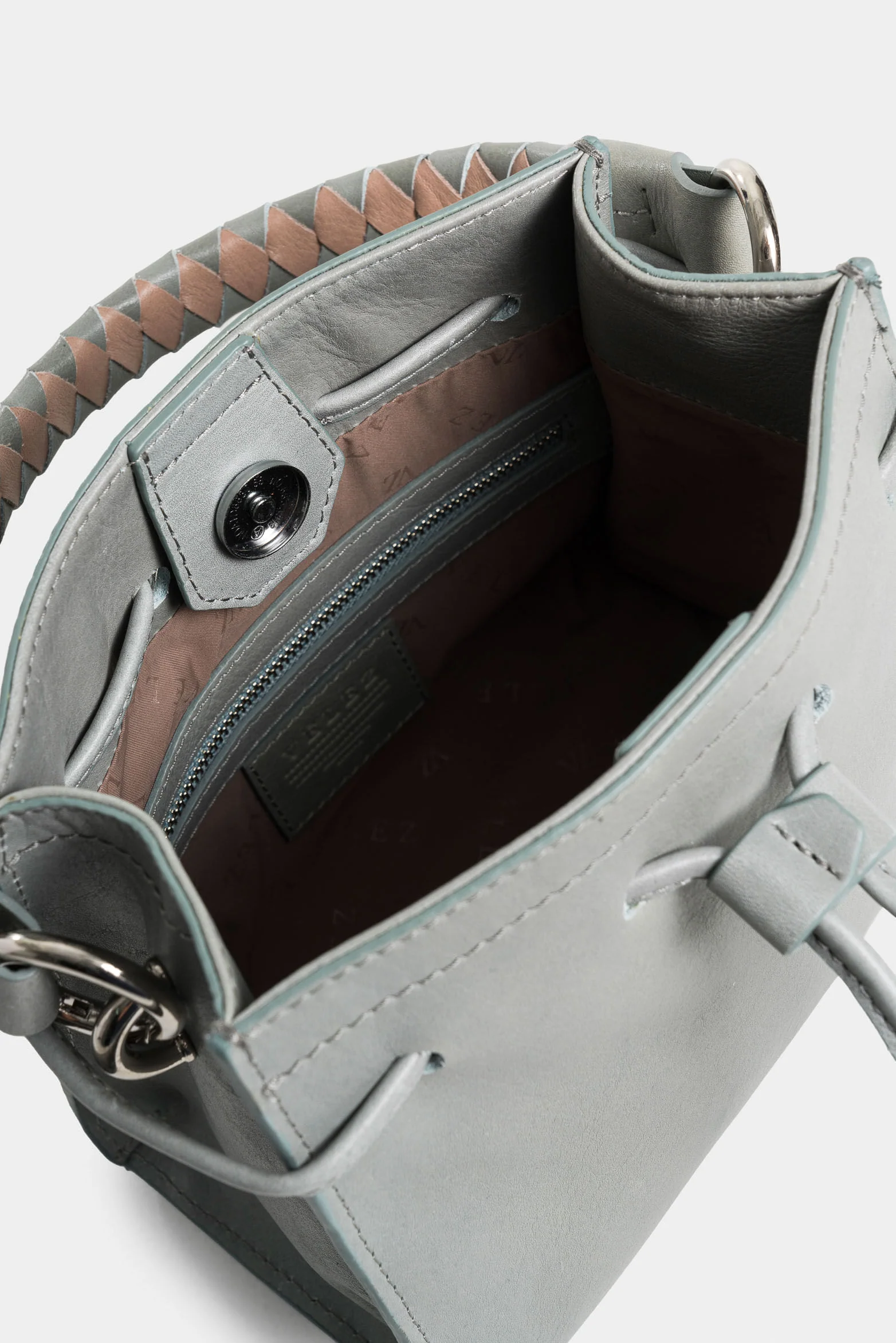 Pers Leather Hands-Free Bag for Women with Braided Handle - Image 5