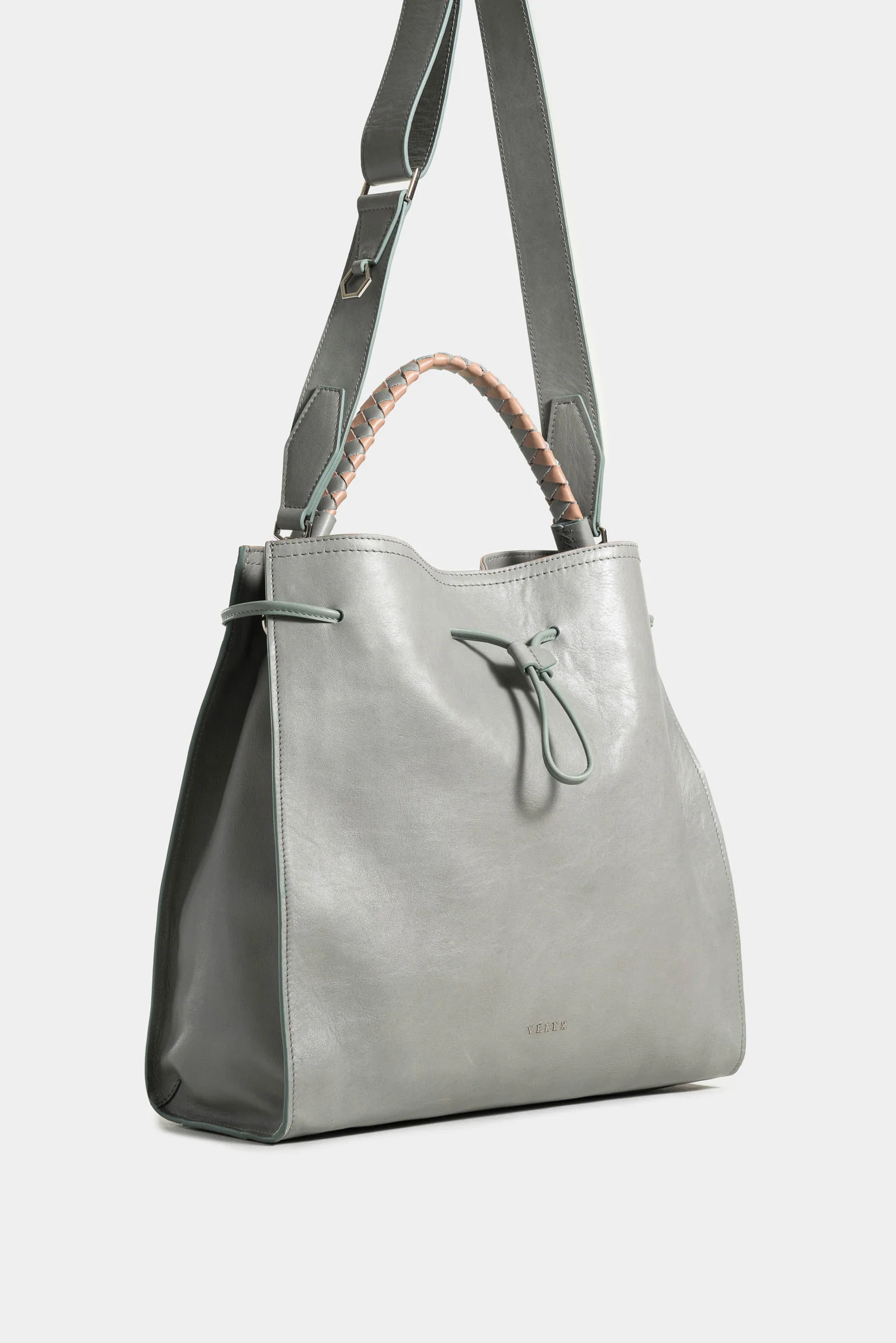 Pers Leather Shopping Bag with Woven Handle for Women - Image 2