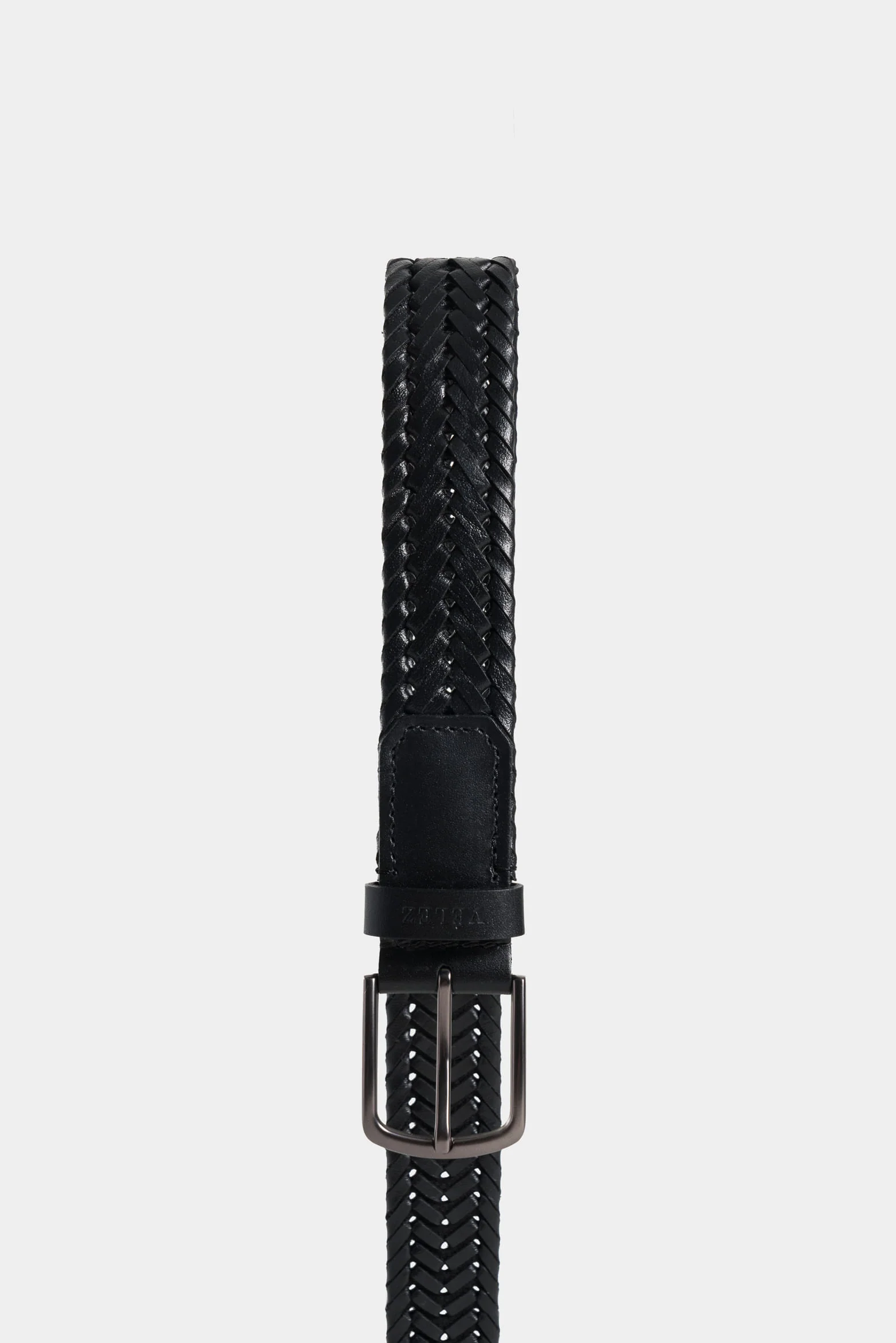 Petunia Single-Face Braided Leather Belt for Men - Image 2