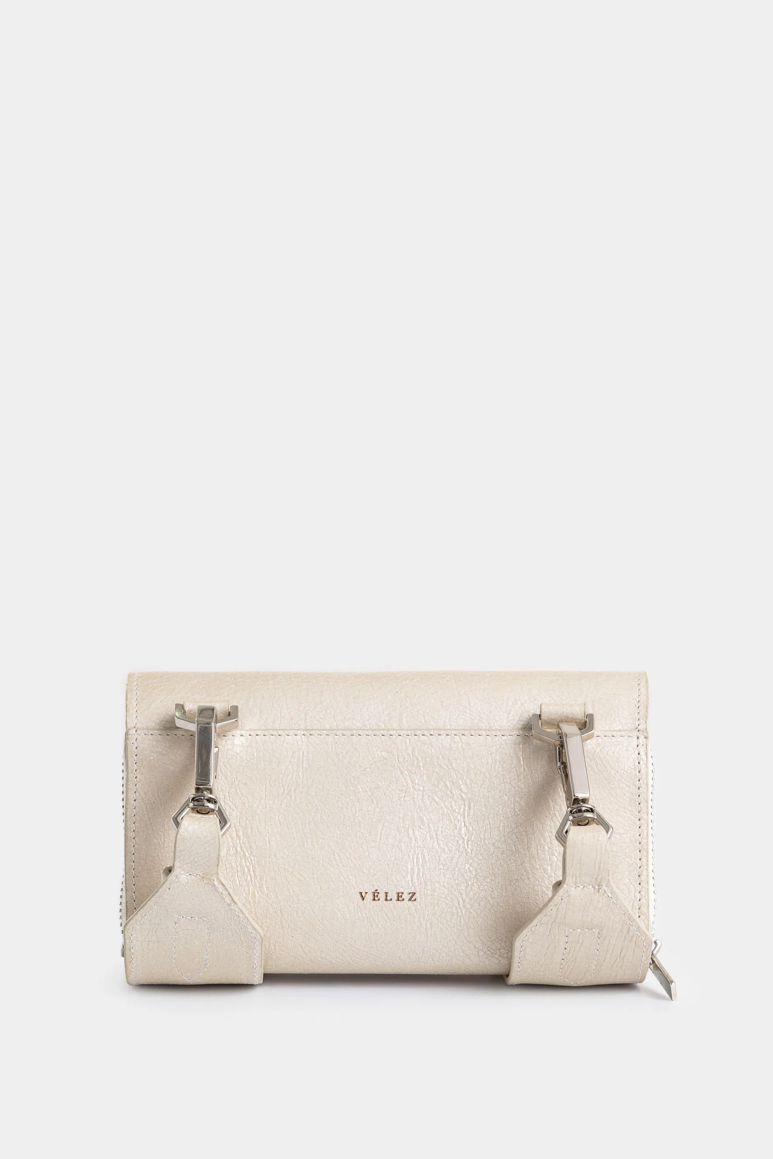 Plutón Leather Phone Holder for Women Pearlescent - Image 4