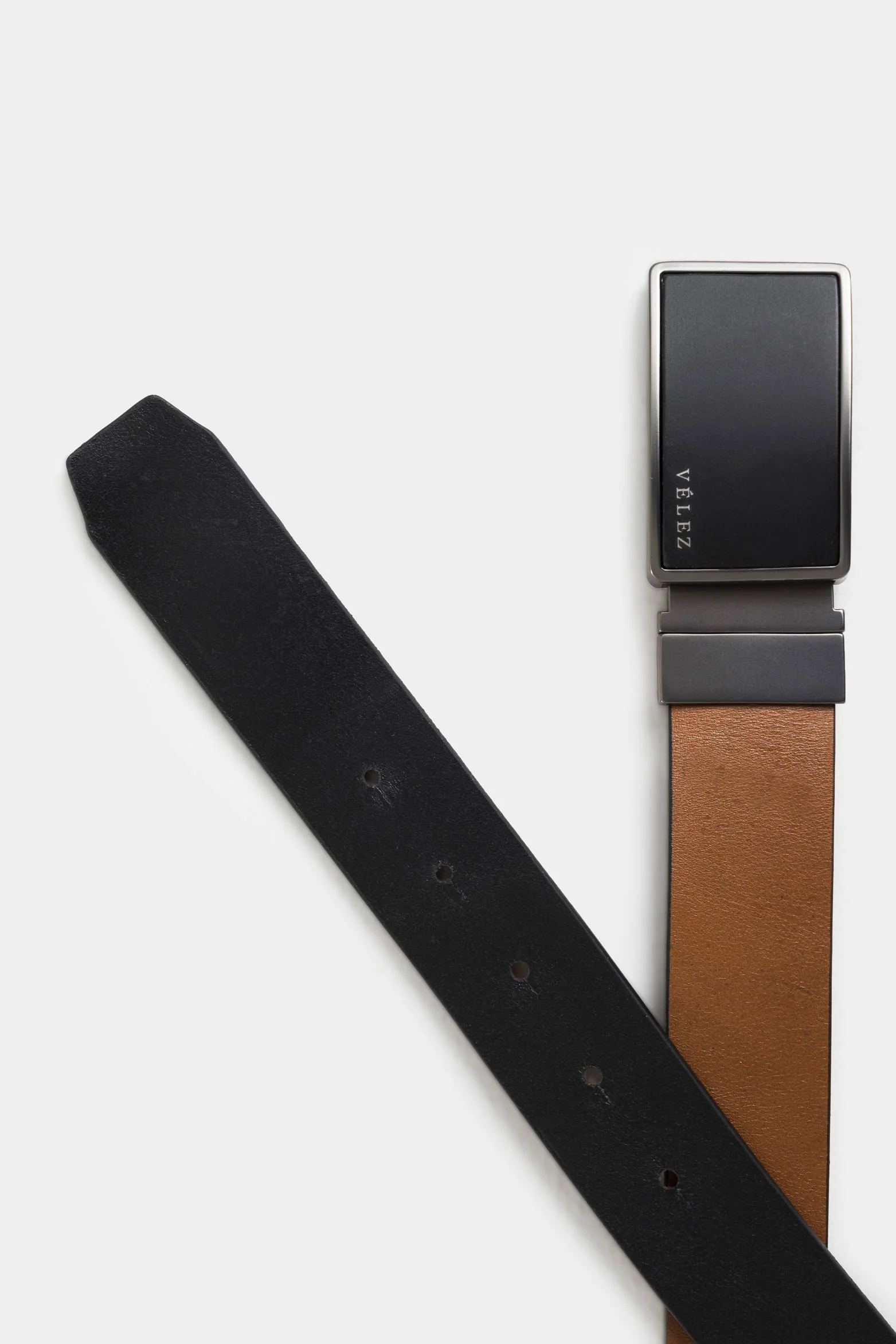 Reversible Leather Belt with Contrast Buckle - Image 3