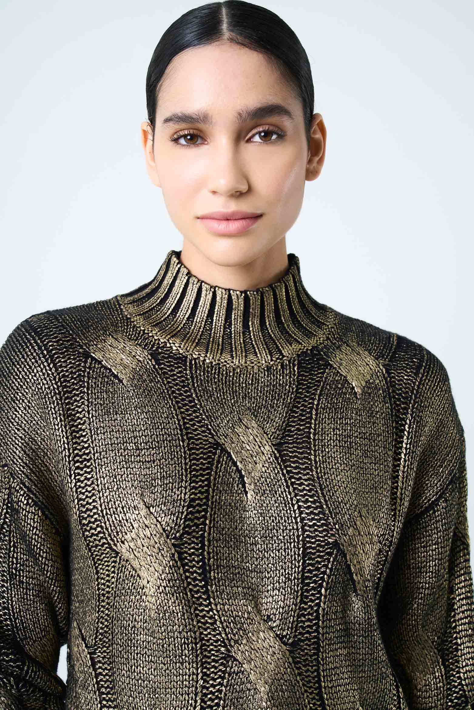 Rock rectilinear knit sweater for women with metallic effect - Image 6