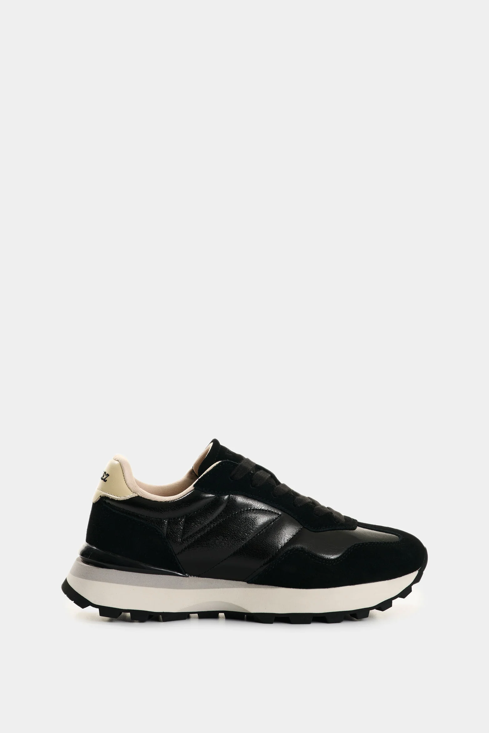 Sahara Leather Women's Sneakers with Foil Detail