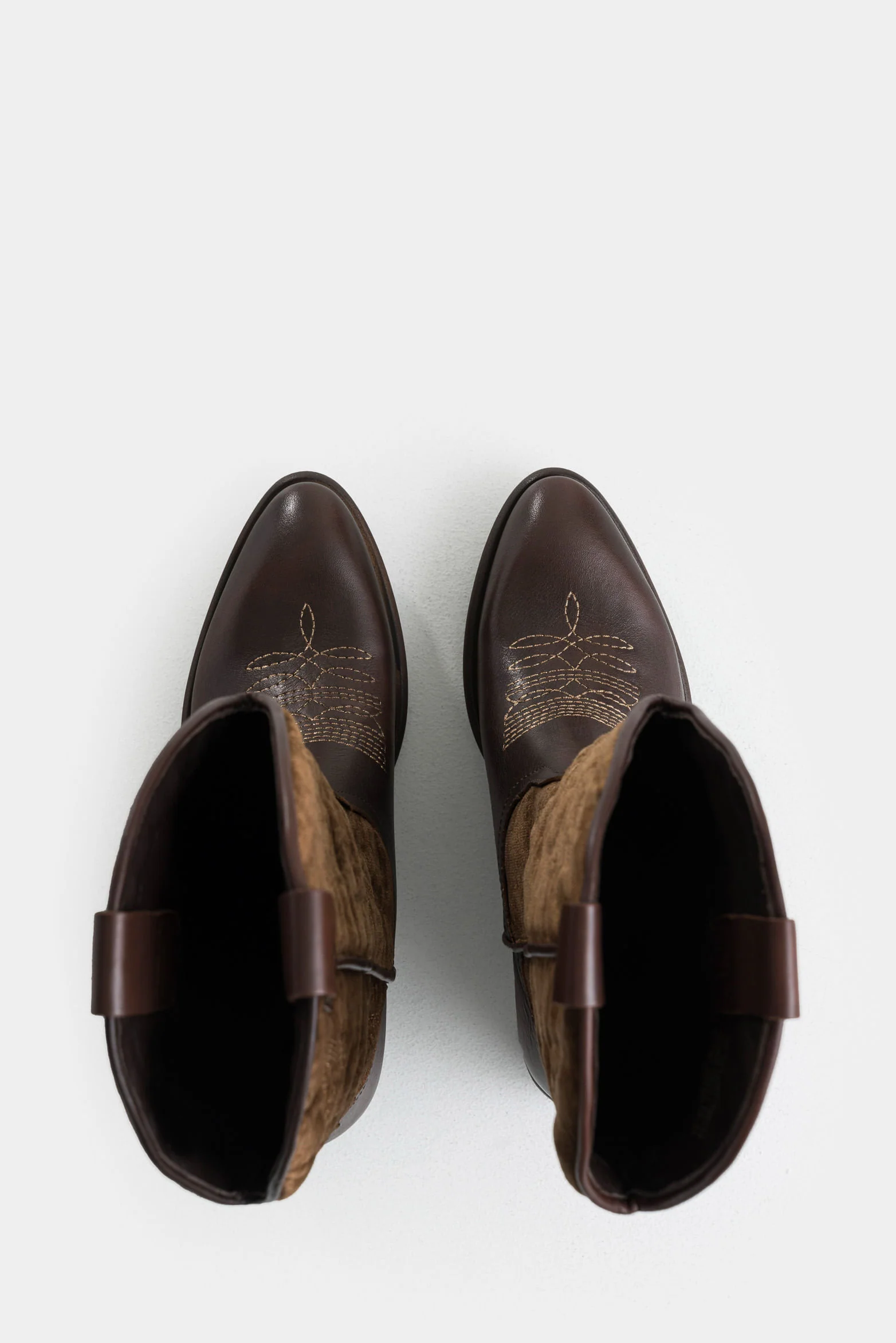 Salvina Textile and Leather Boots for Women with Vintage Finish - Image 4