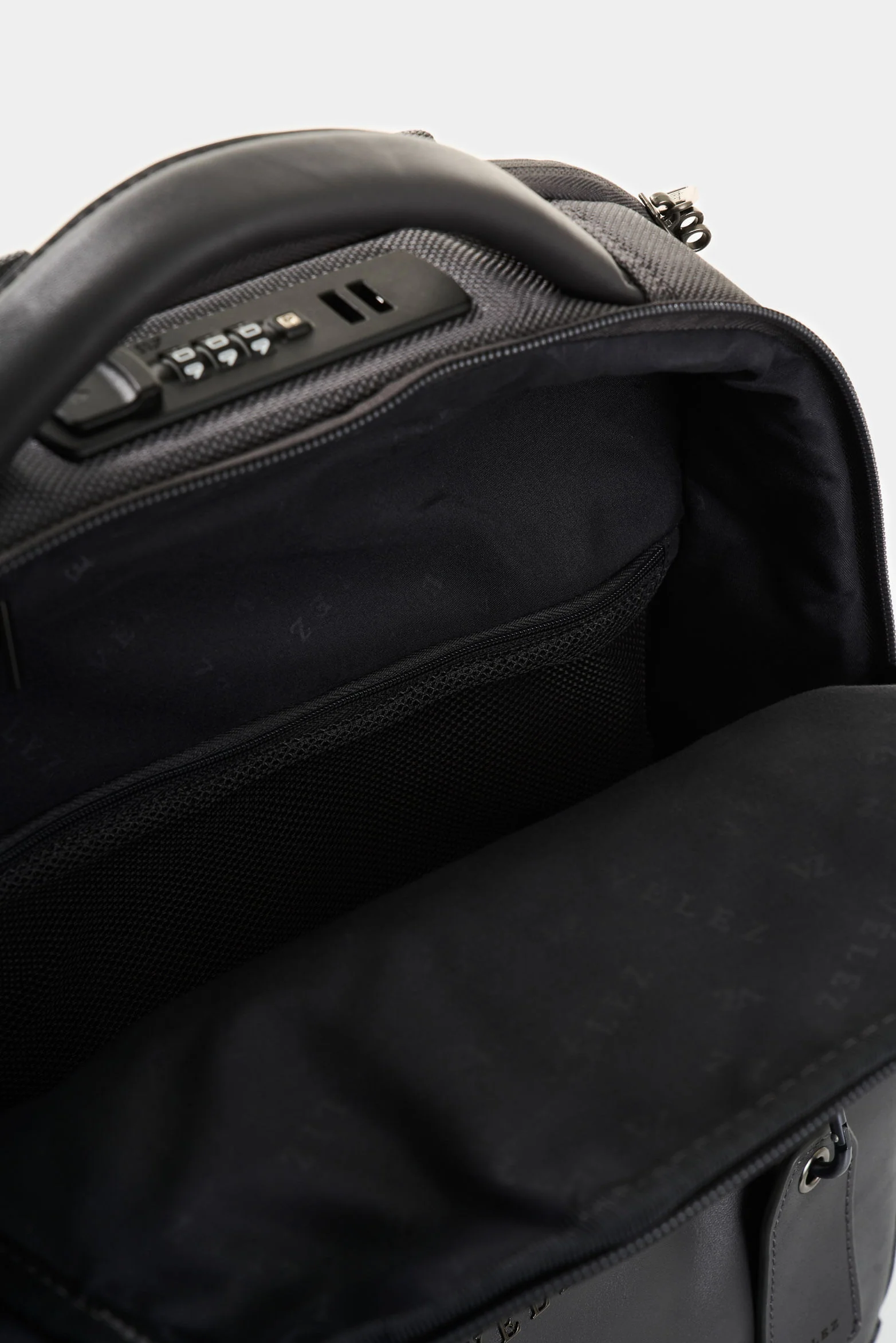 Security Backpack in Canvas for Men with Leather Details - Image 5
