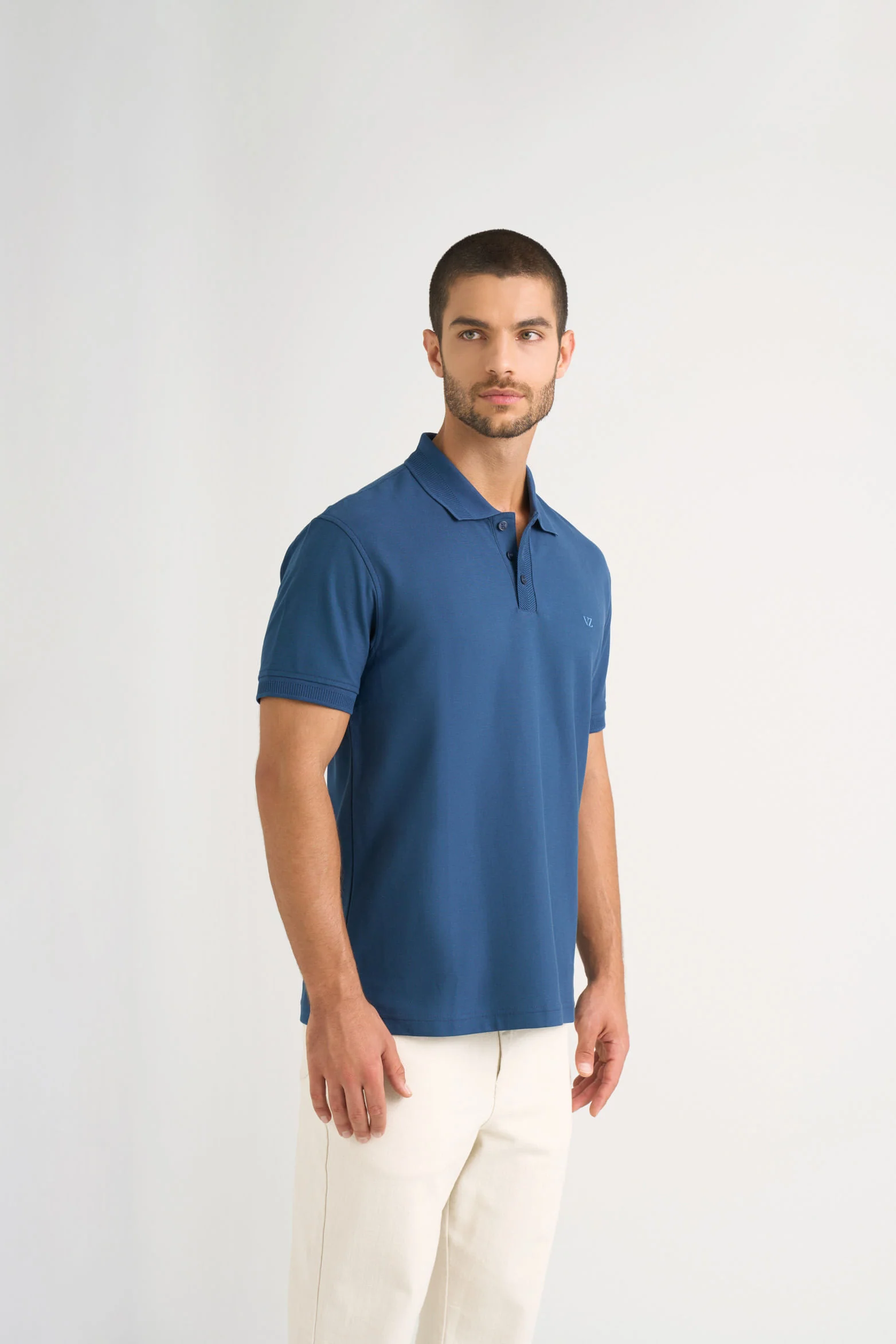 Semi-fit polo shirt for men with jacquard detail - Image 4