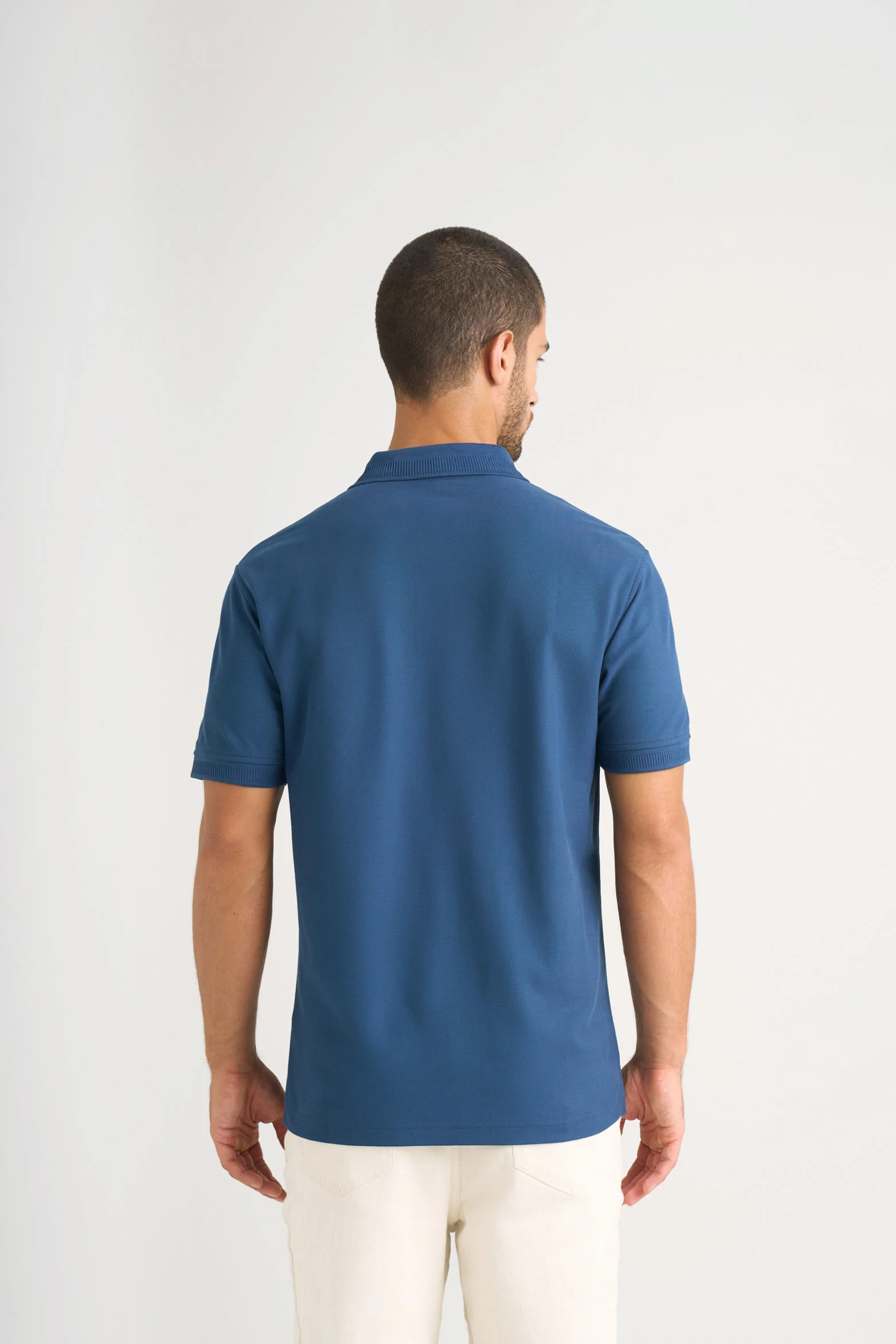 Semi-fit polo shirt for men with jacquard detail - Image 6