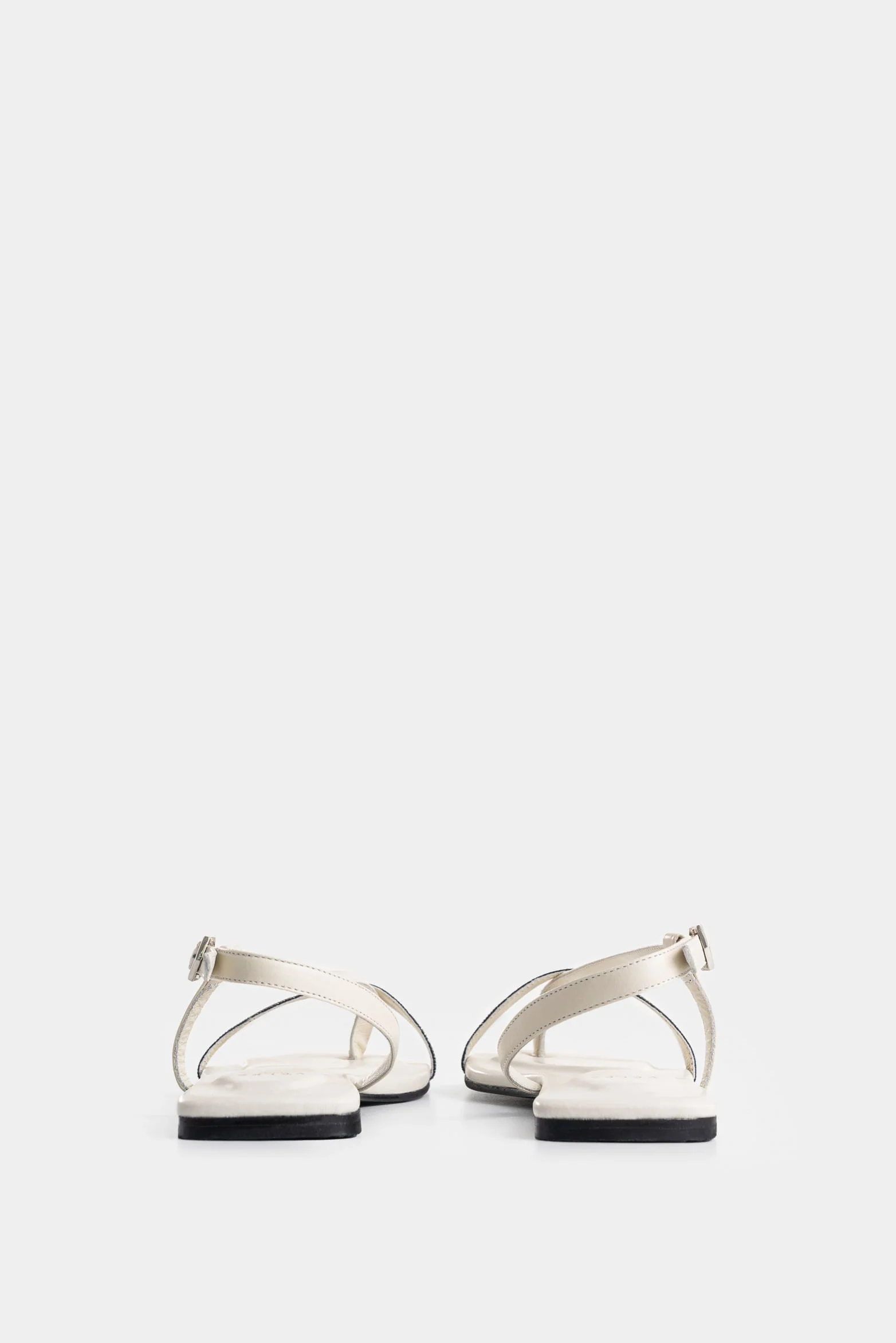 Sirio Flat Leather Sandals for Women with Millaré Detail - Image 3