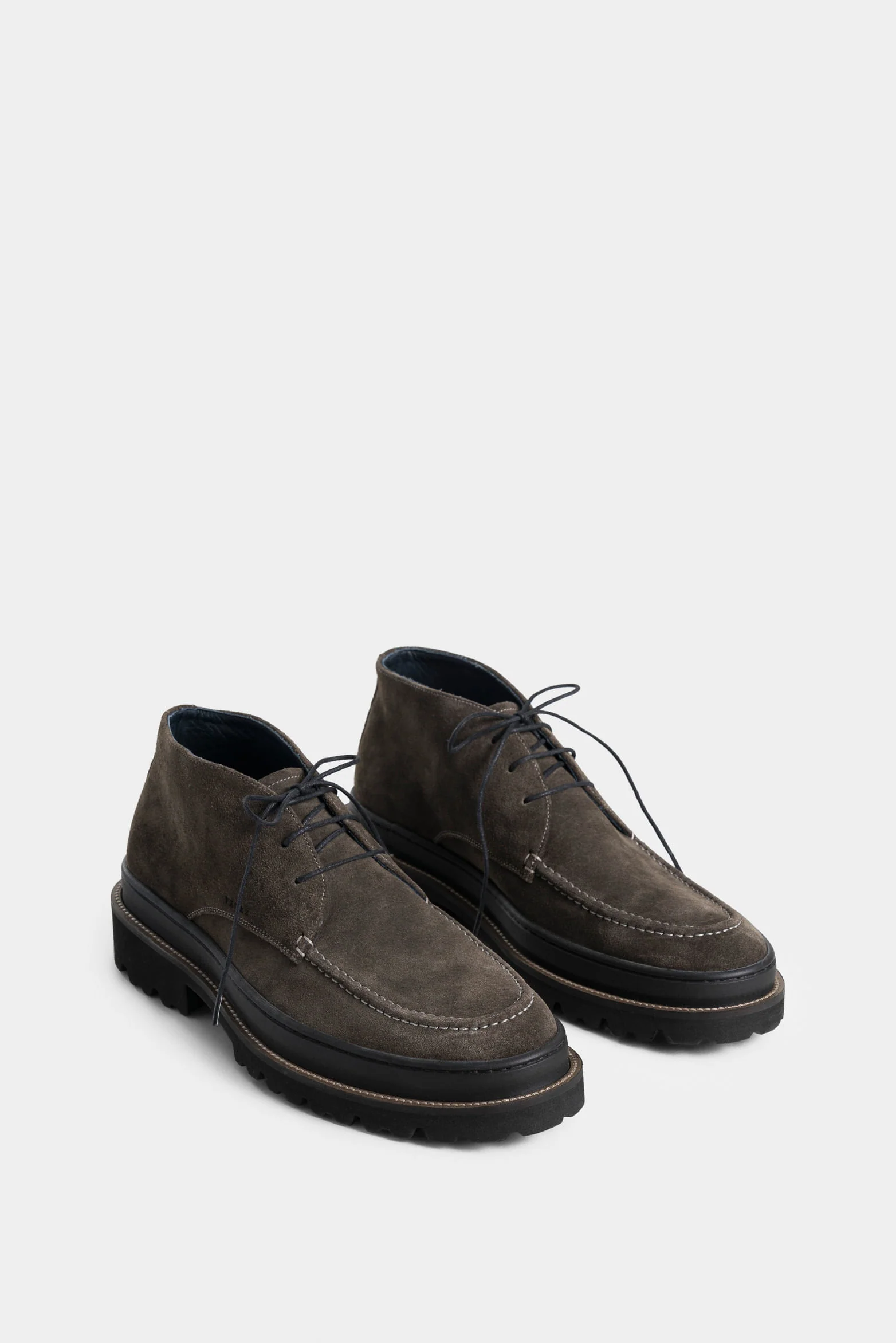 Suede Leather Lace-Up Shoes for Men with Contrast Stitching - Image 2