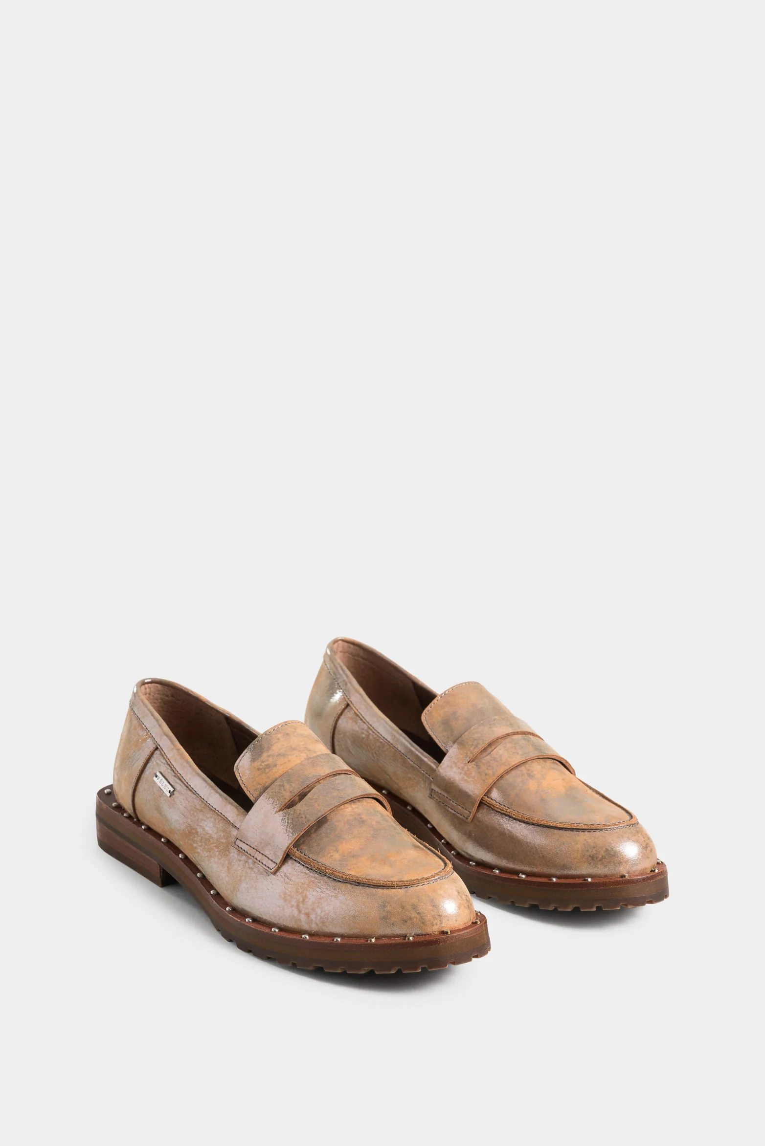 Trendy Leather Moccasins with Milleraie Detail for Women - Image 2
