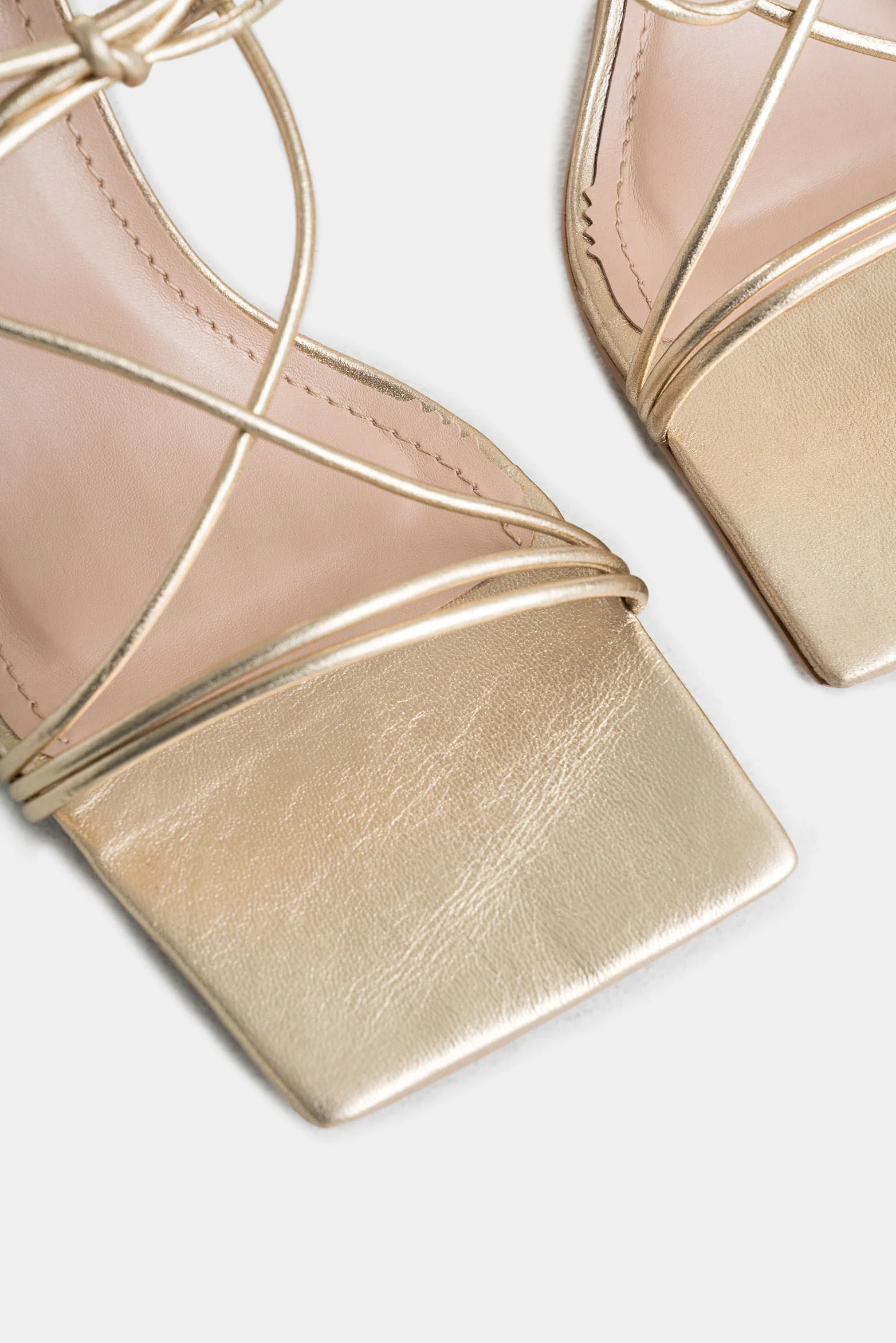 Vice Leather Heeled Sandals for Women, Knotted - Image 5