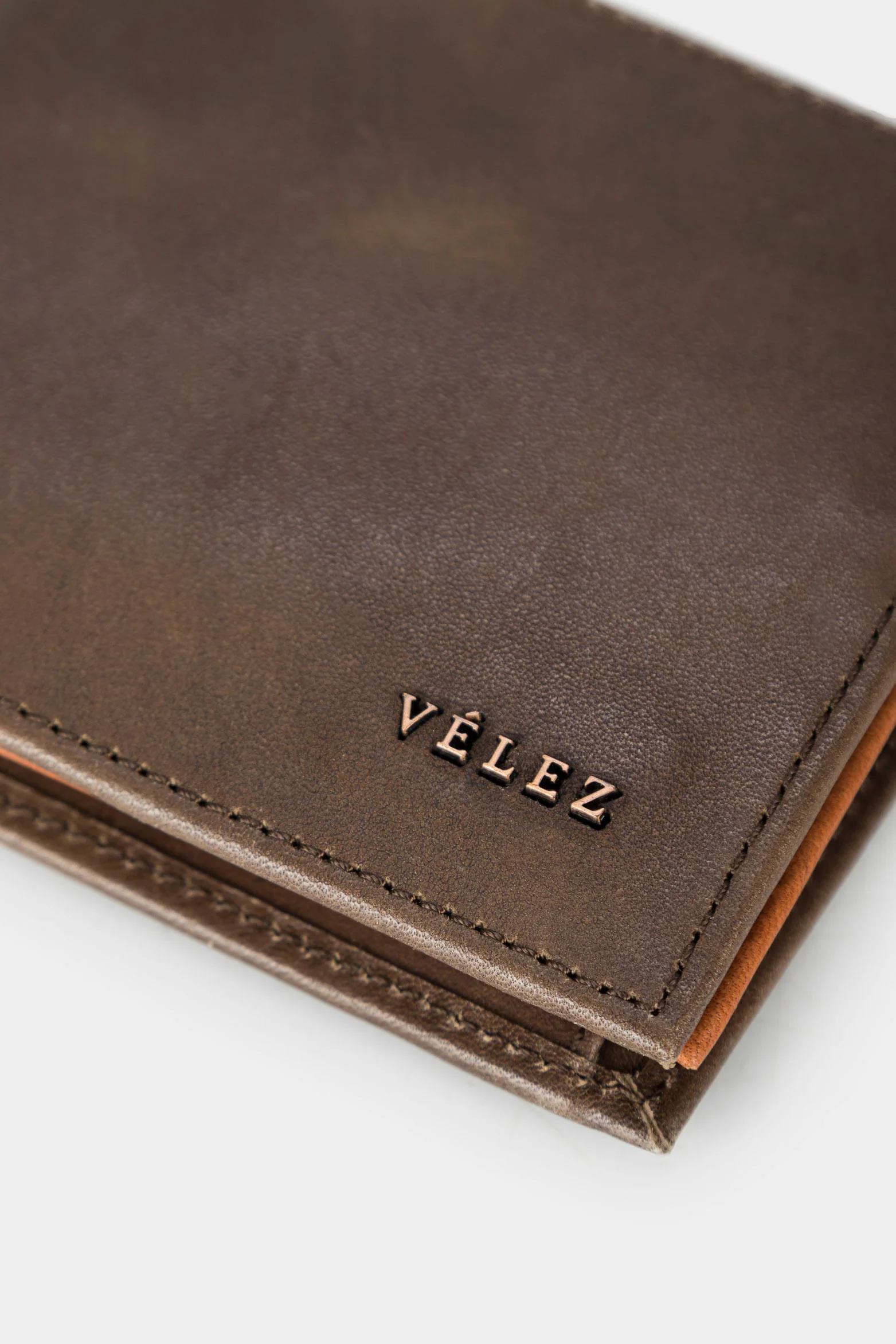Wild Leather Wallet for Men with Internal Coin Pocket - Image 4