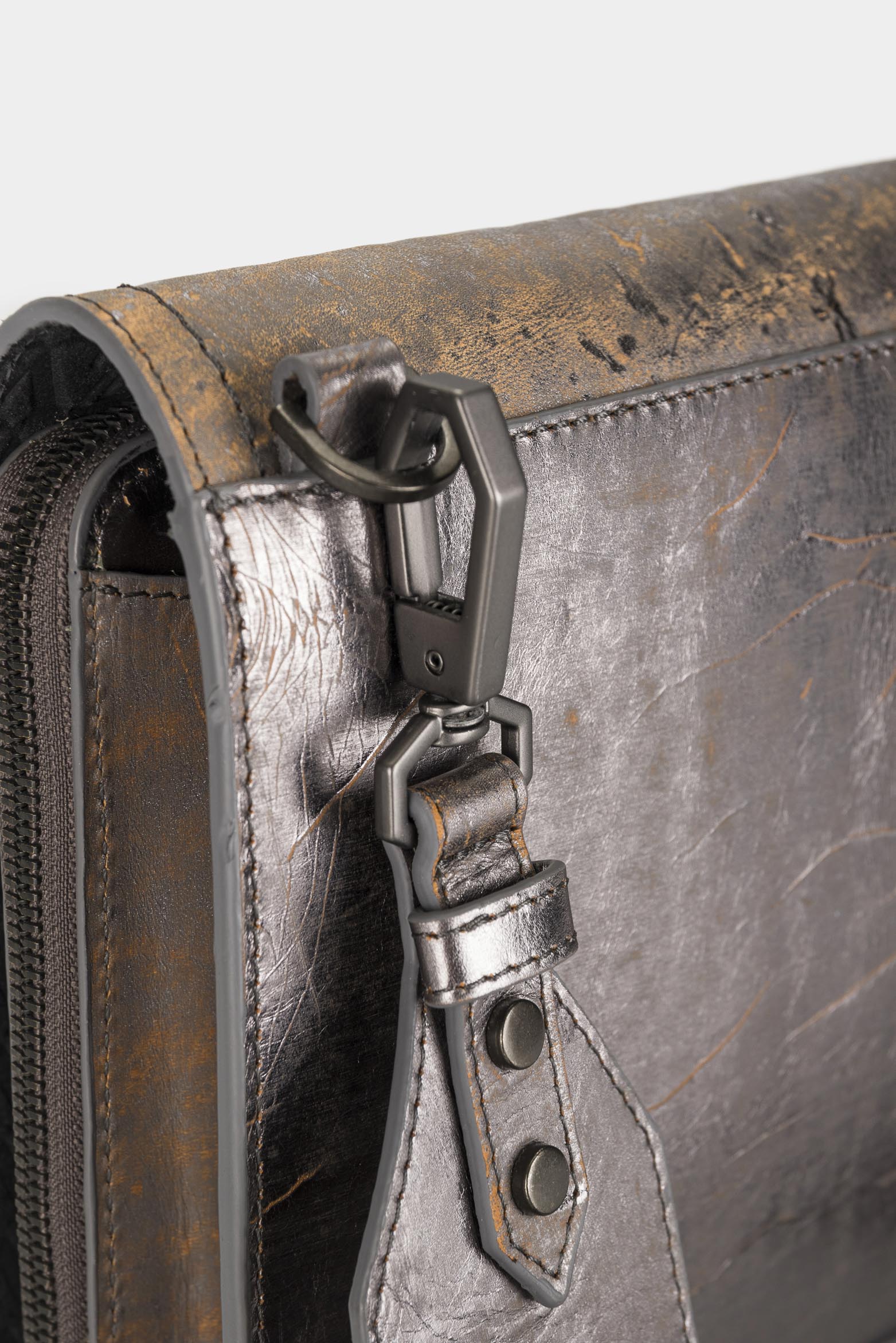 Women’s Abi Metallized Leather Bowling Bag - Image 4
