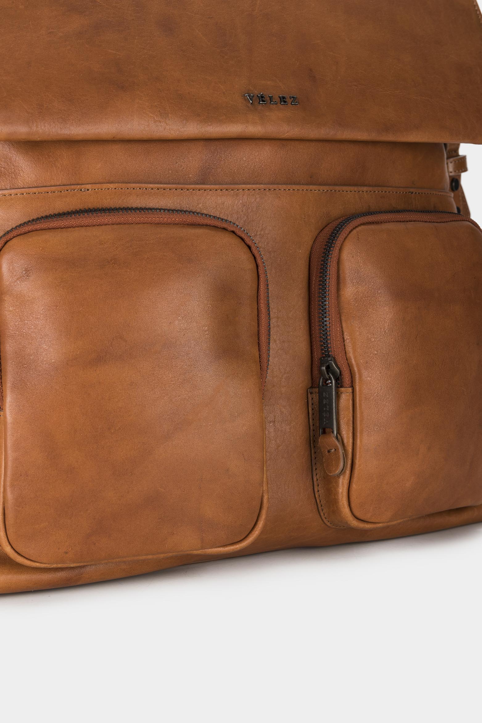 Women’s Albarracín Leather Shopper Handbags with Seatbelt-Style Strap - Image 4