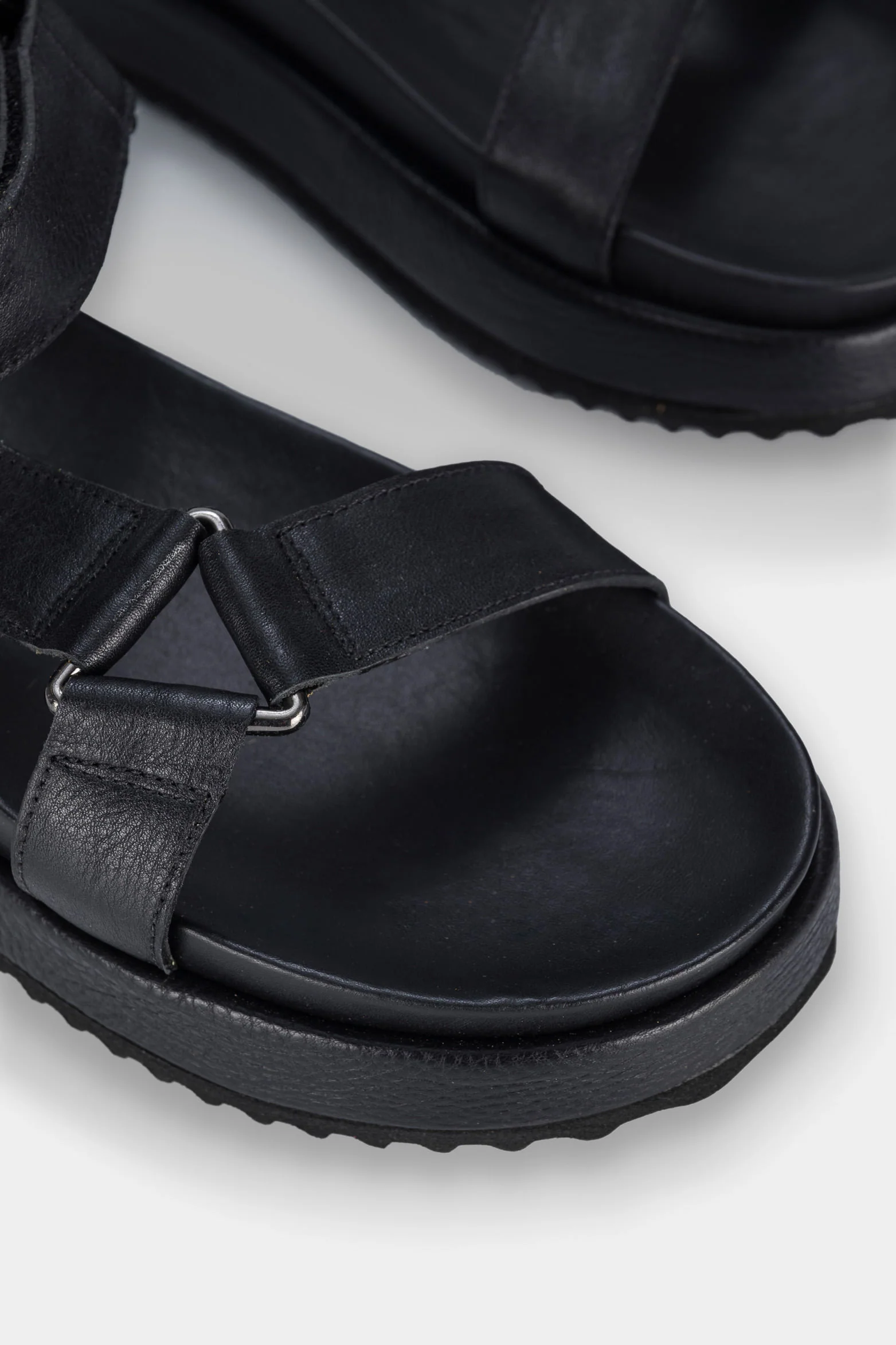 Women’s Bali Platform Sandals in Black Leather with Hook-and-Loop Fastener - Image 4