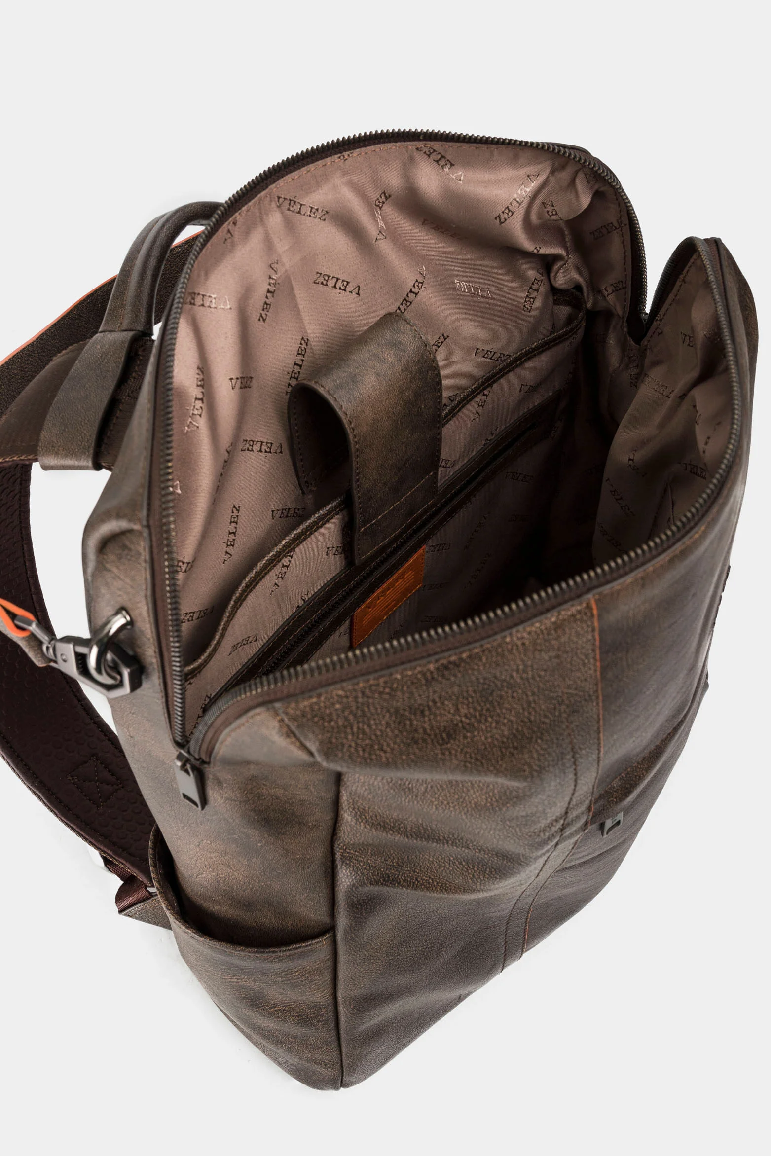 Women’s Etna Leather Backpack with Adjustable Straps - Image 7