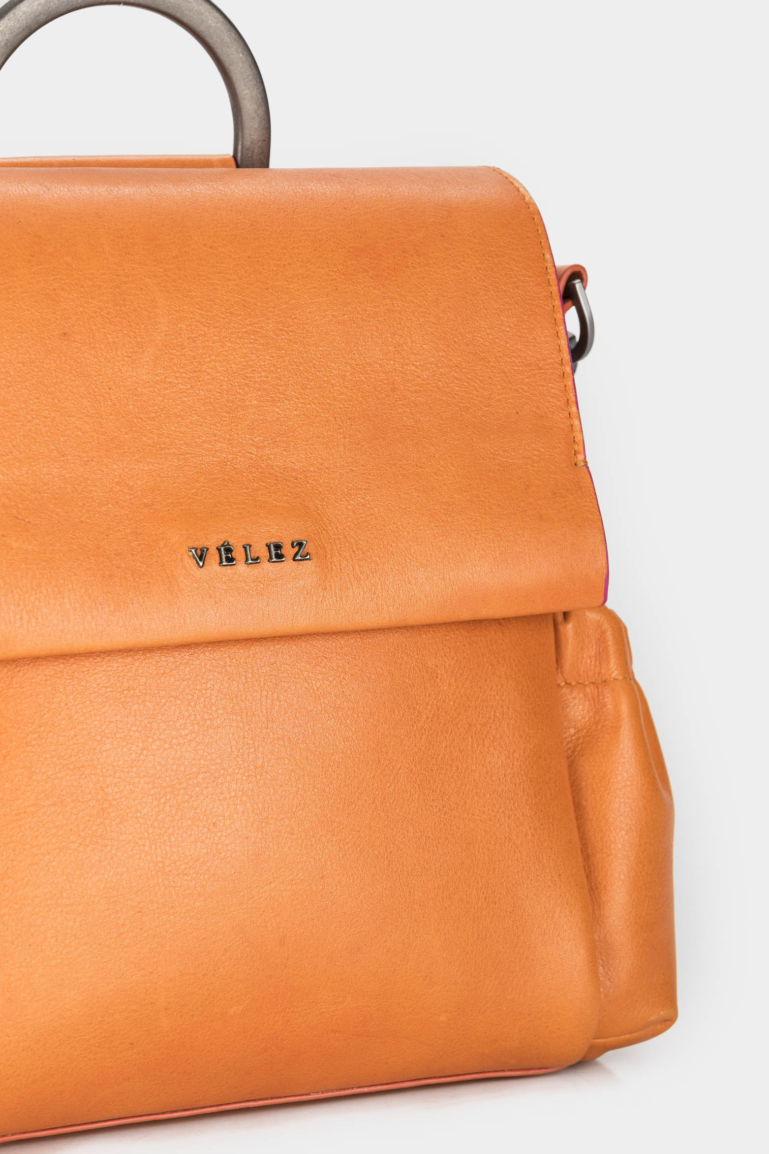 Women’s Fuerteventura Shoulder Bag/Backpack in Leather - Image 4