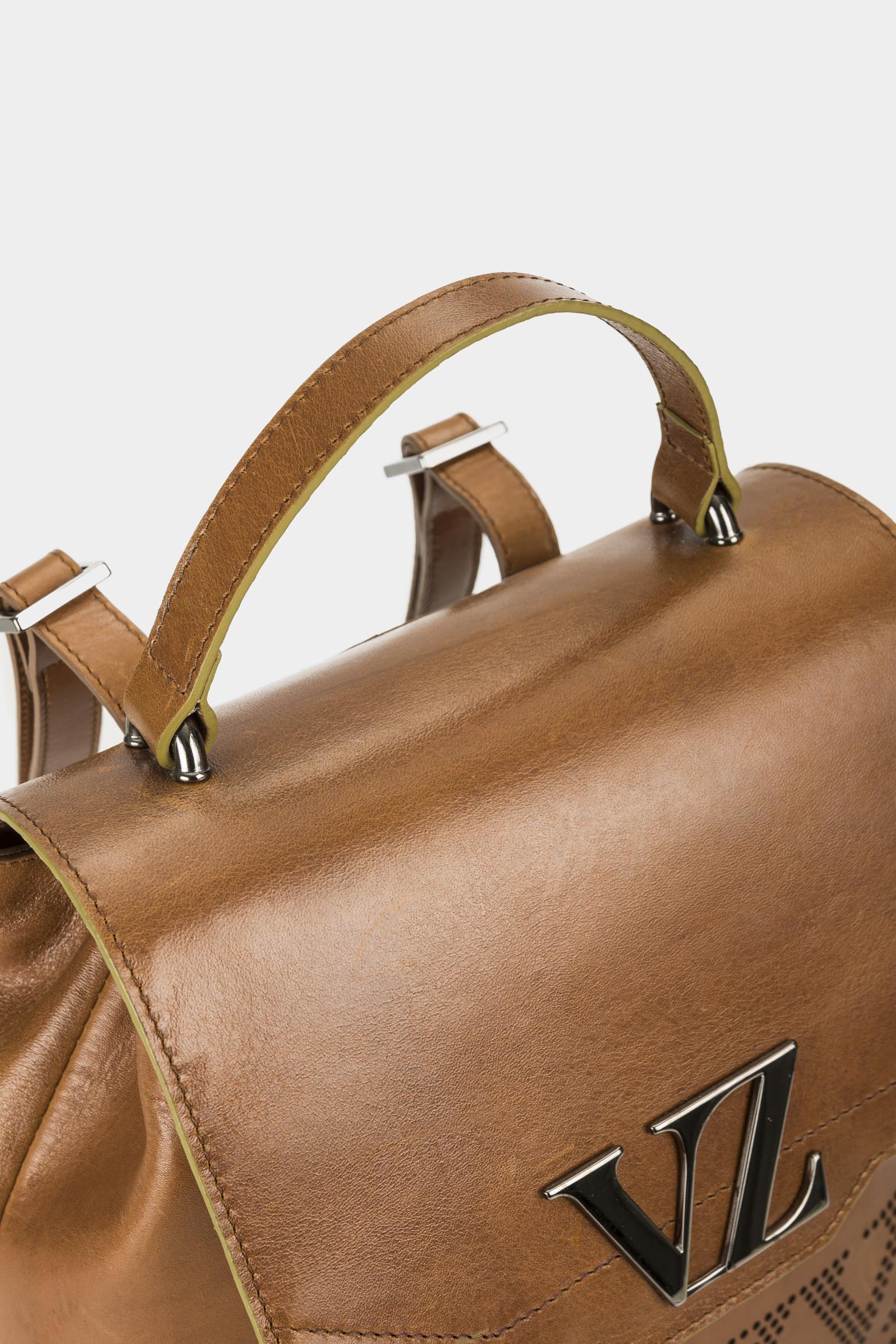 Women’s Goji Leather Backpack with VZ Monogram - Image 6