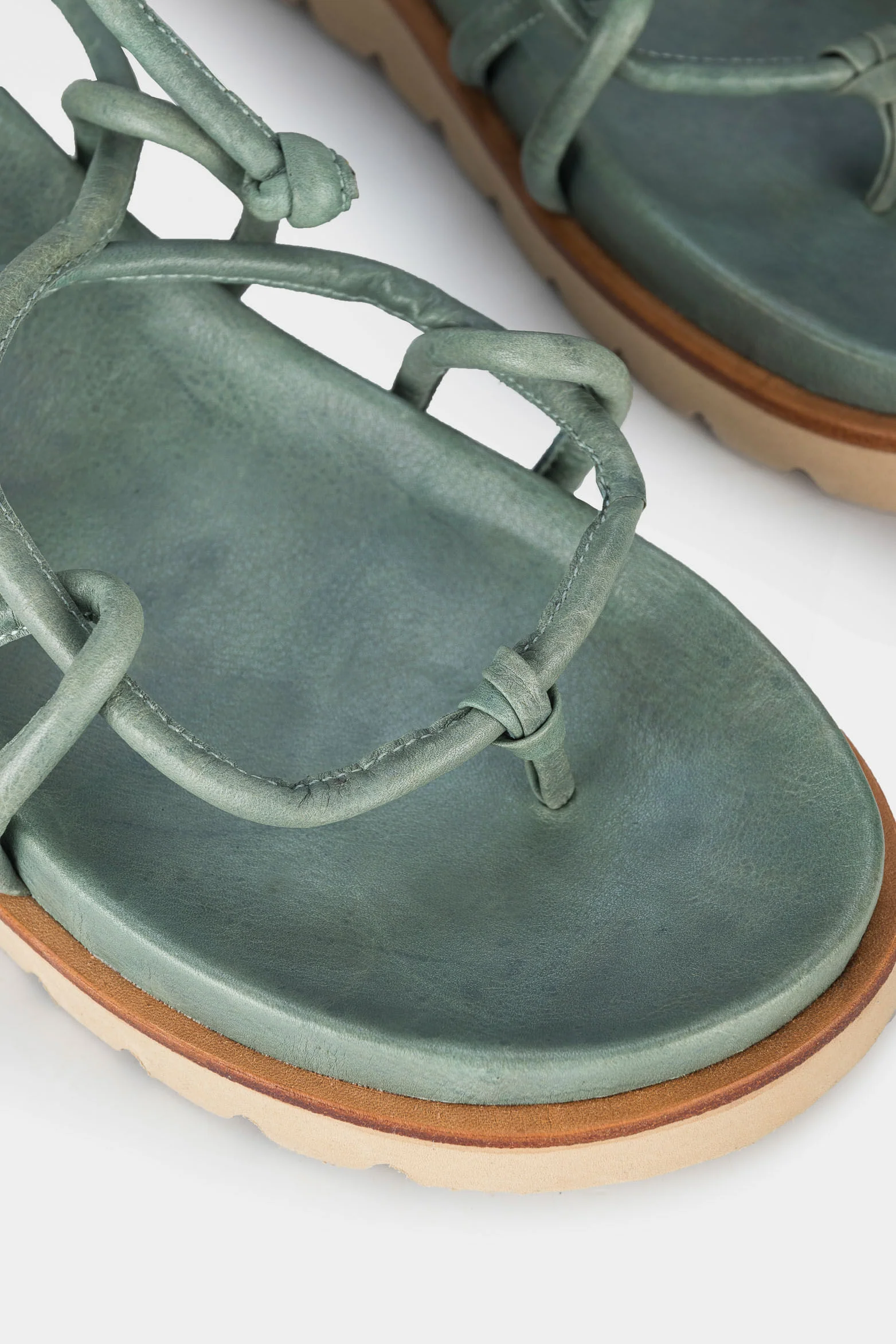Women’s Izaro Flat Leather Sandal with Lug Sole - Image 4