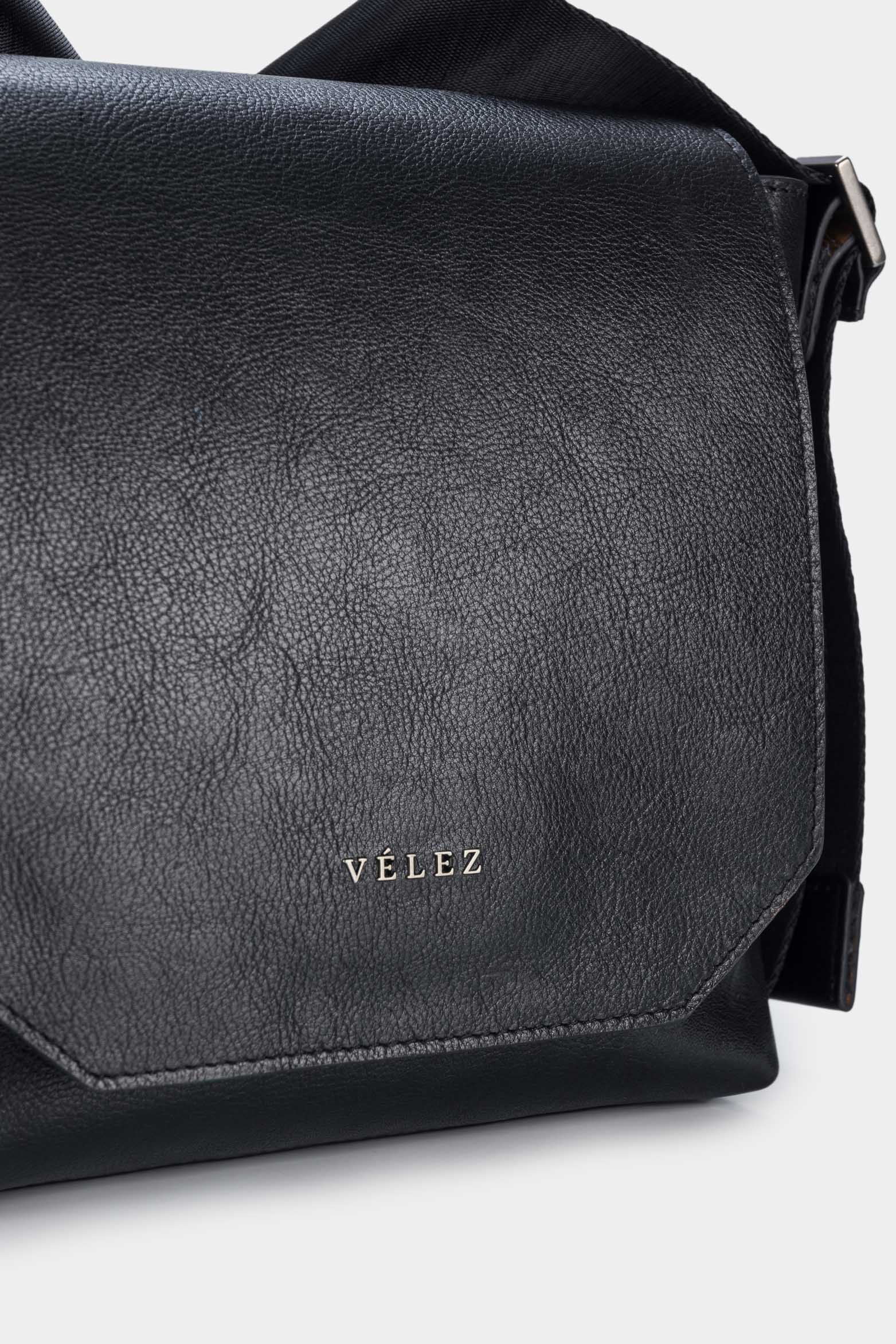 Women’s Jupiter Shoulder Handbags in Leather with Woven Detail - Image 4