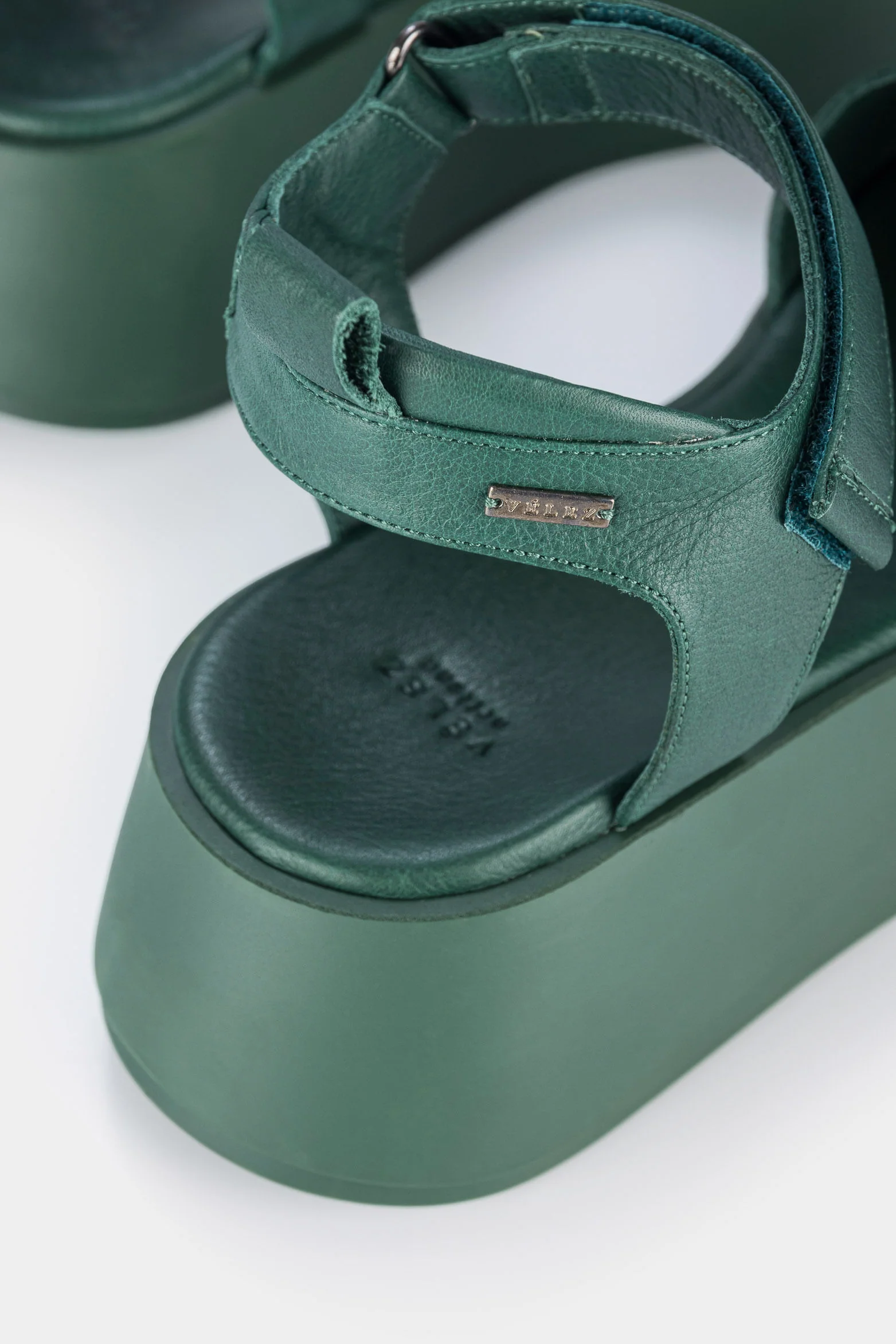 Women’s Milan Platform Sandals in Leather with Natural Shine - Image 5