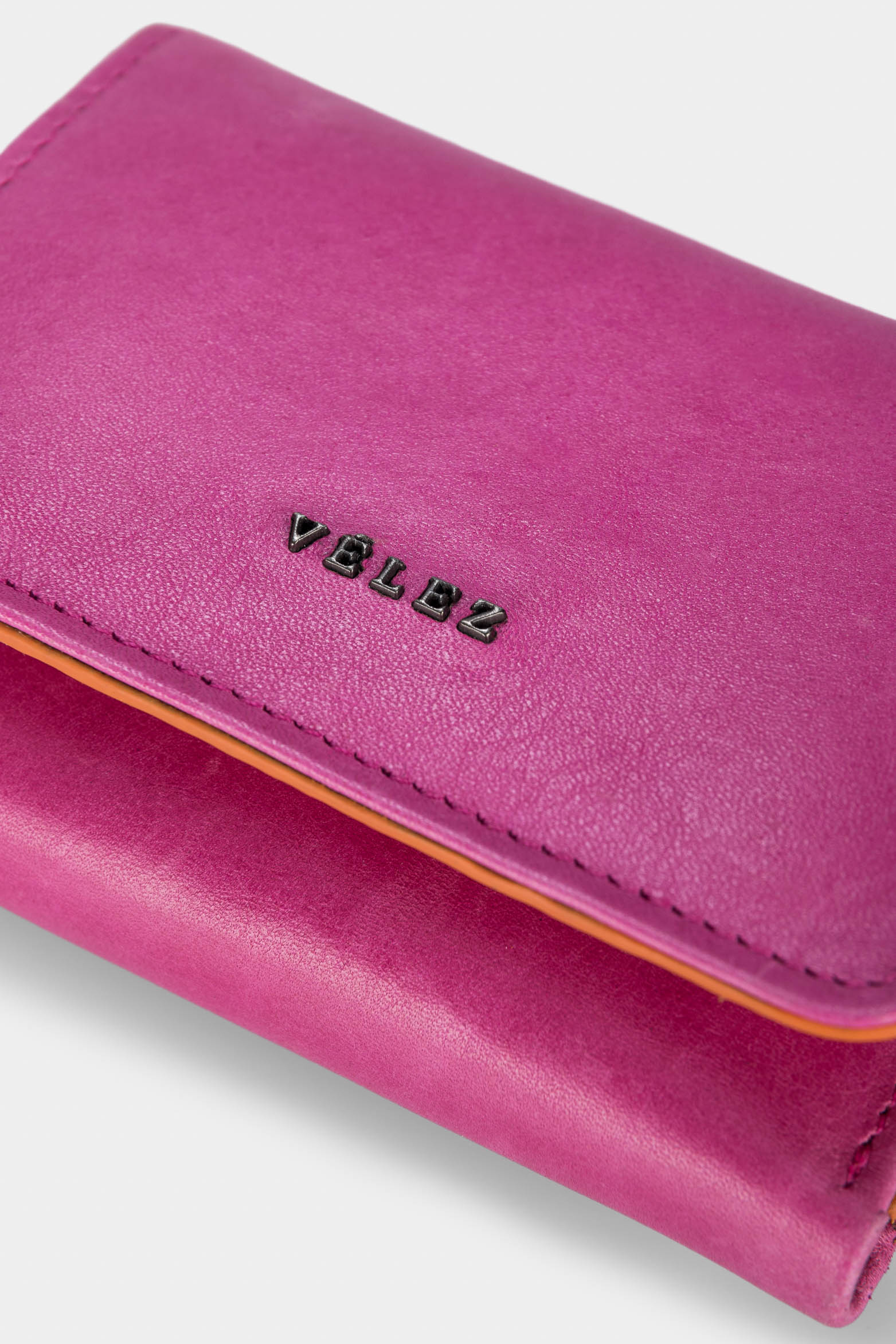 Women’s Multipurpose Small Wallet in Fuchsia Leather - Image 4