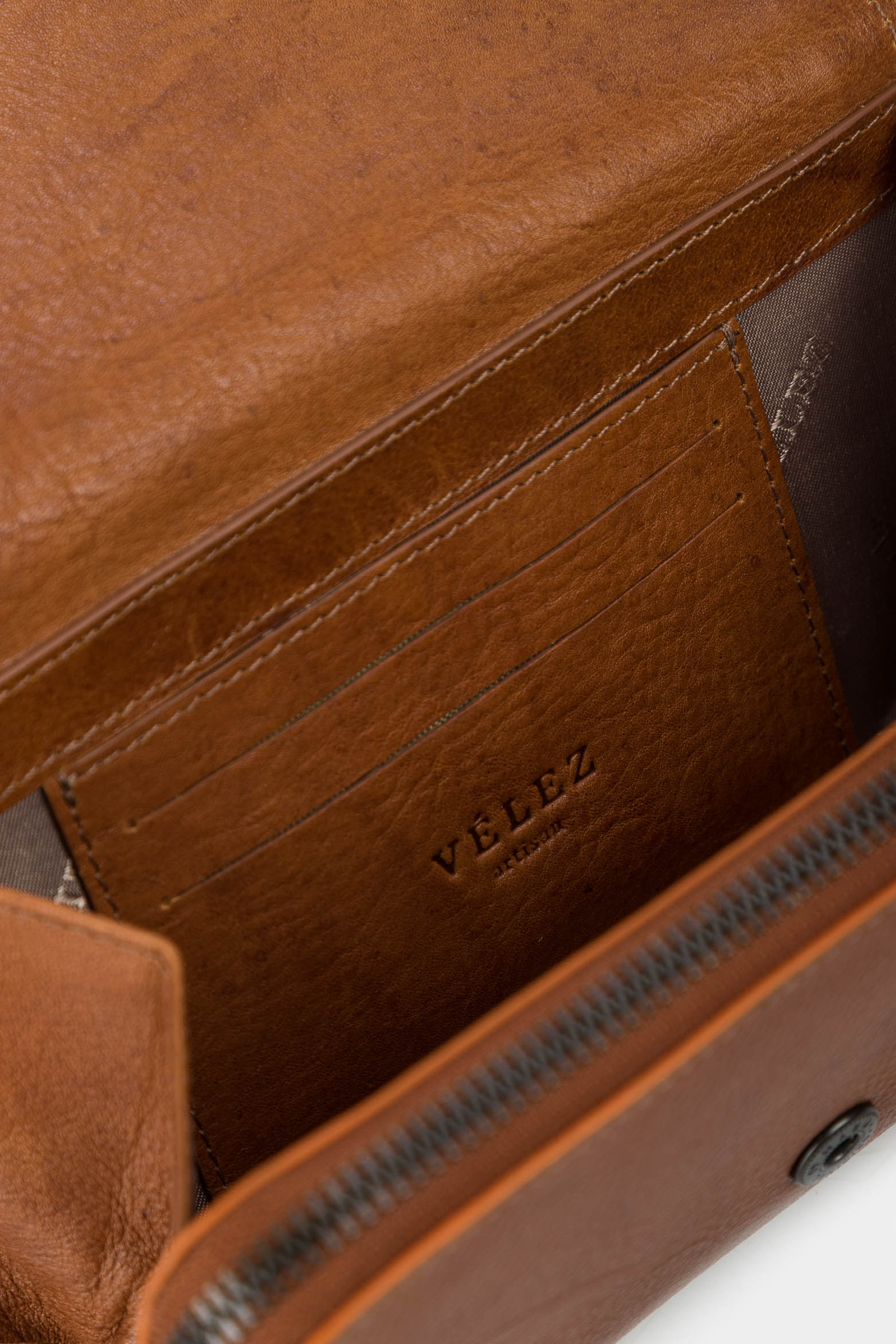 Women’s Palma Leather Wallet with Large Capacity - Image 5