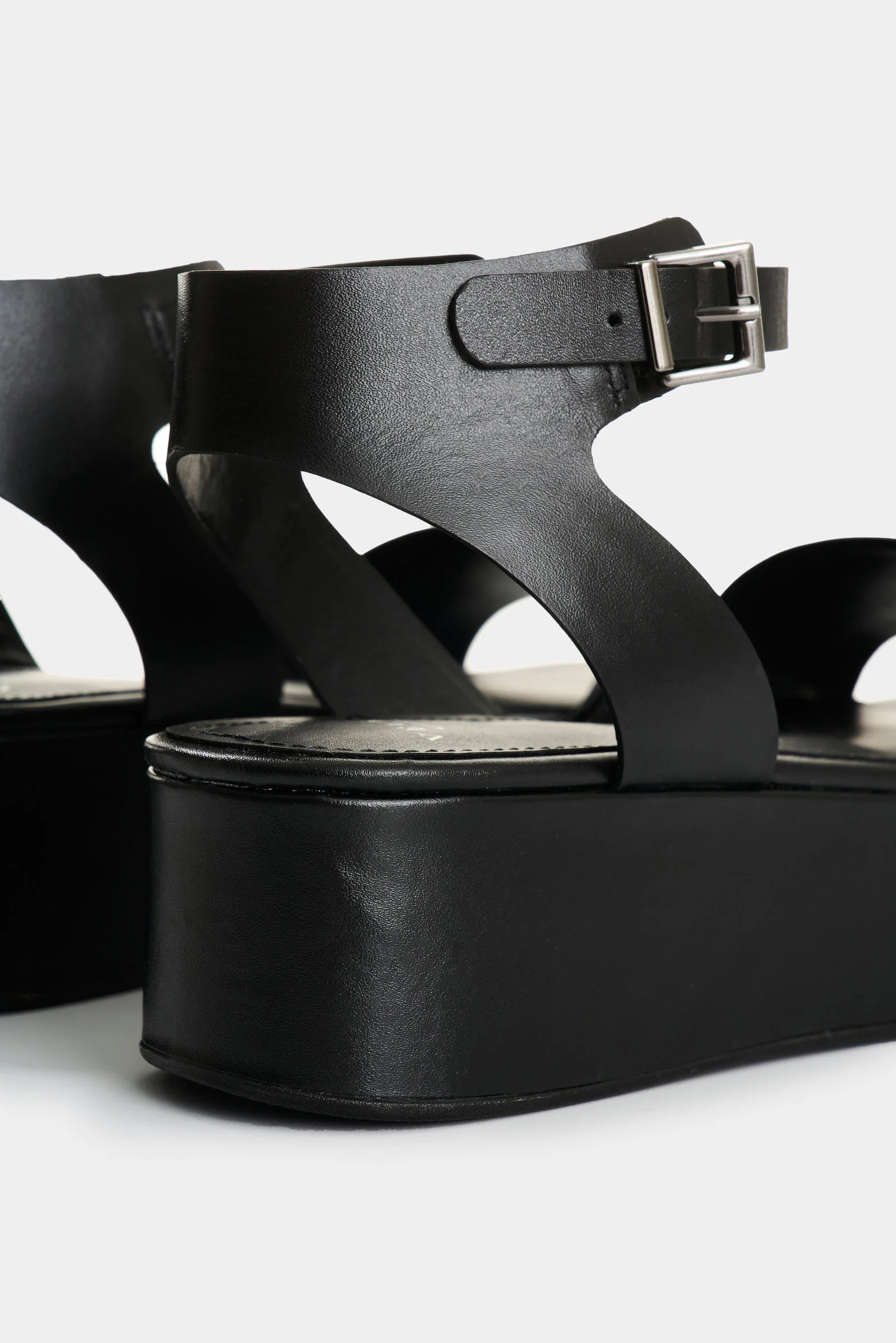 Women’s Soren Leather Platform Sandal - Image 5