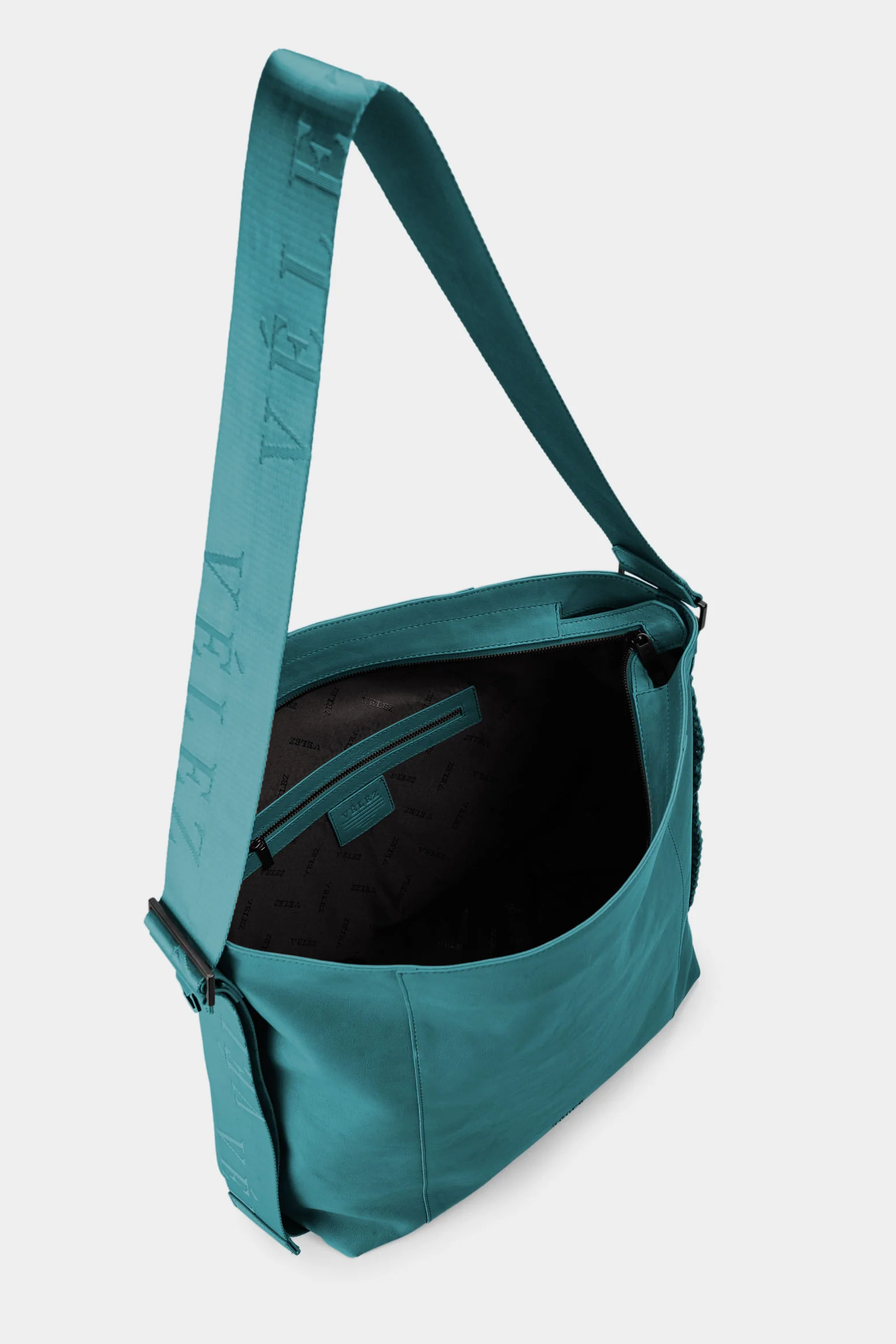 Women’s Venus Shopper Handbags in Leather with Woven Side Detail - Image 7