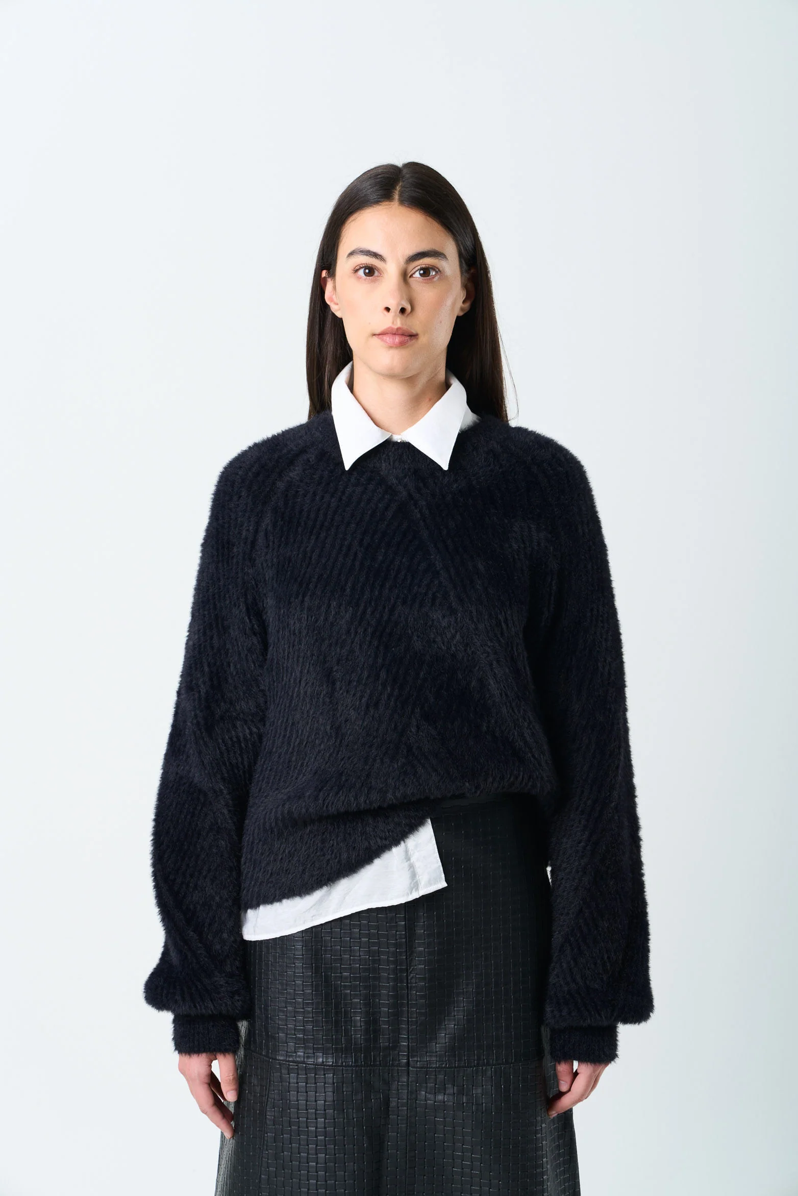 Women's Dune Leather Skirt, Relaxed Fit - Image 4