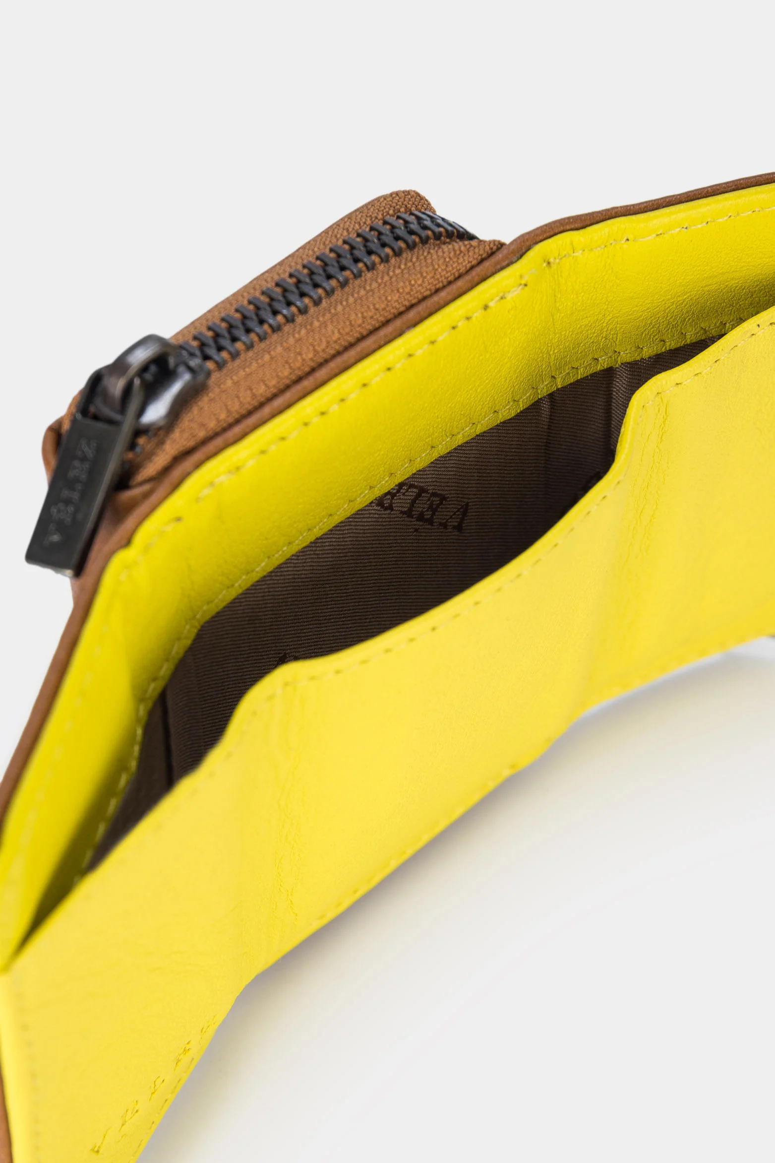 Women's Tropical Leather Coin Purse with Brooch and Zipper - Image 6